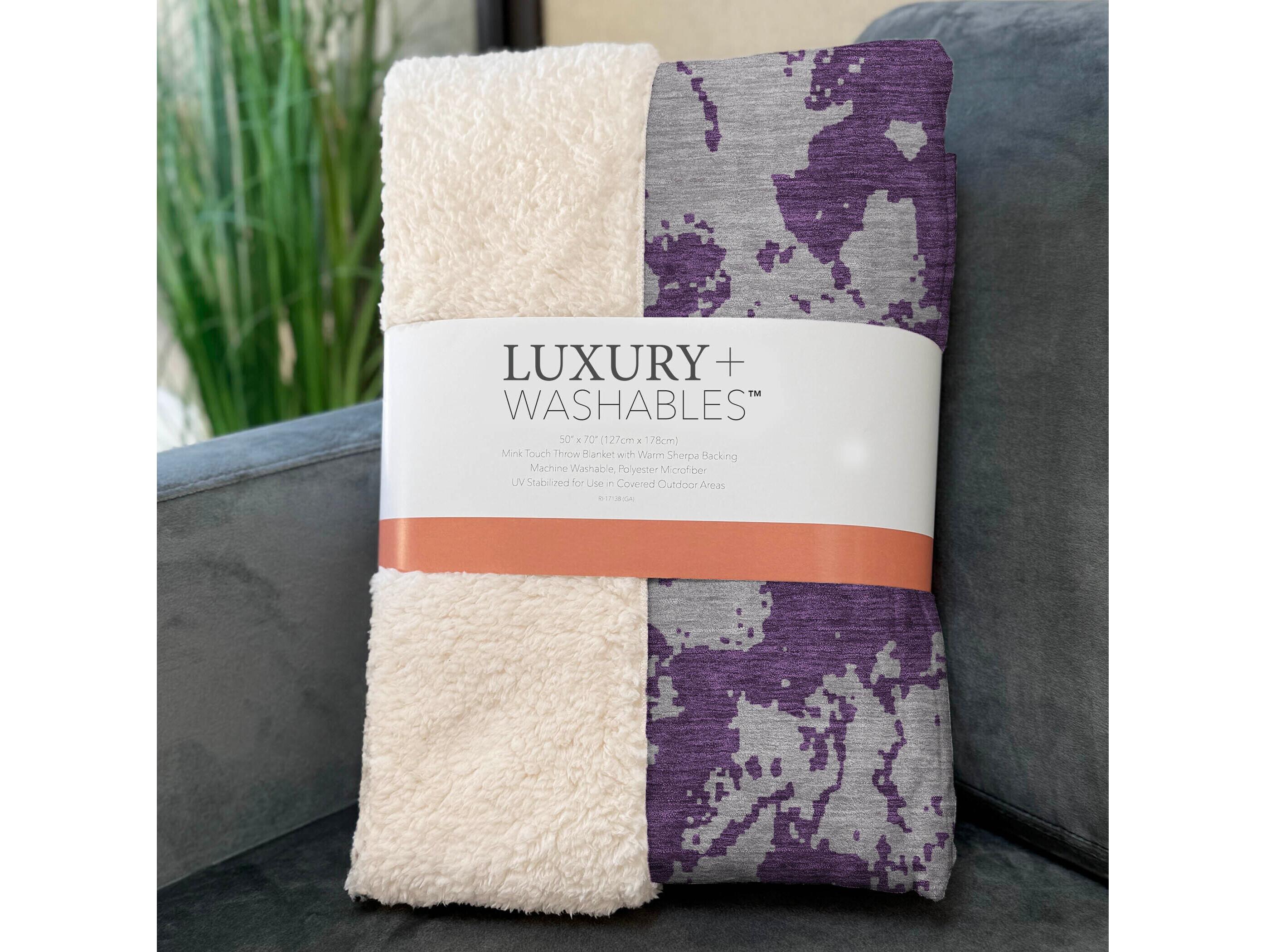 Dalyn Sherpa Purple Polyester Throw