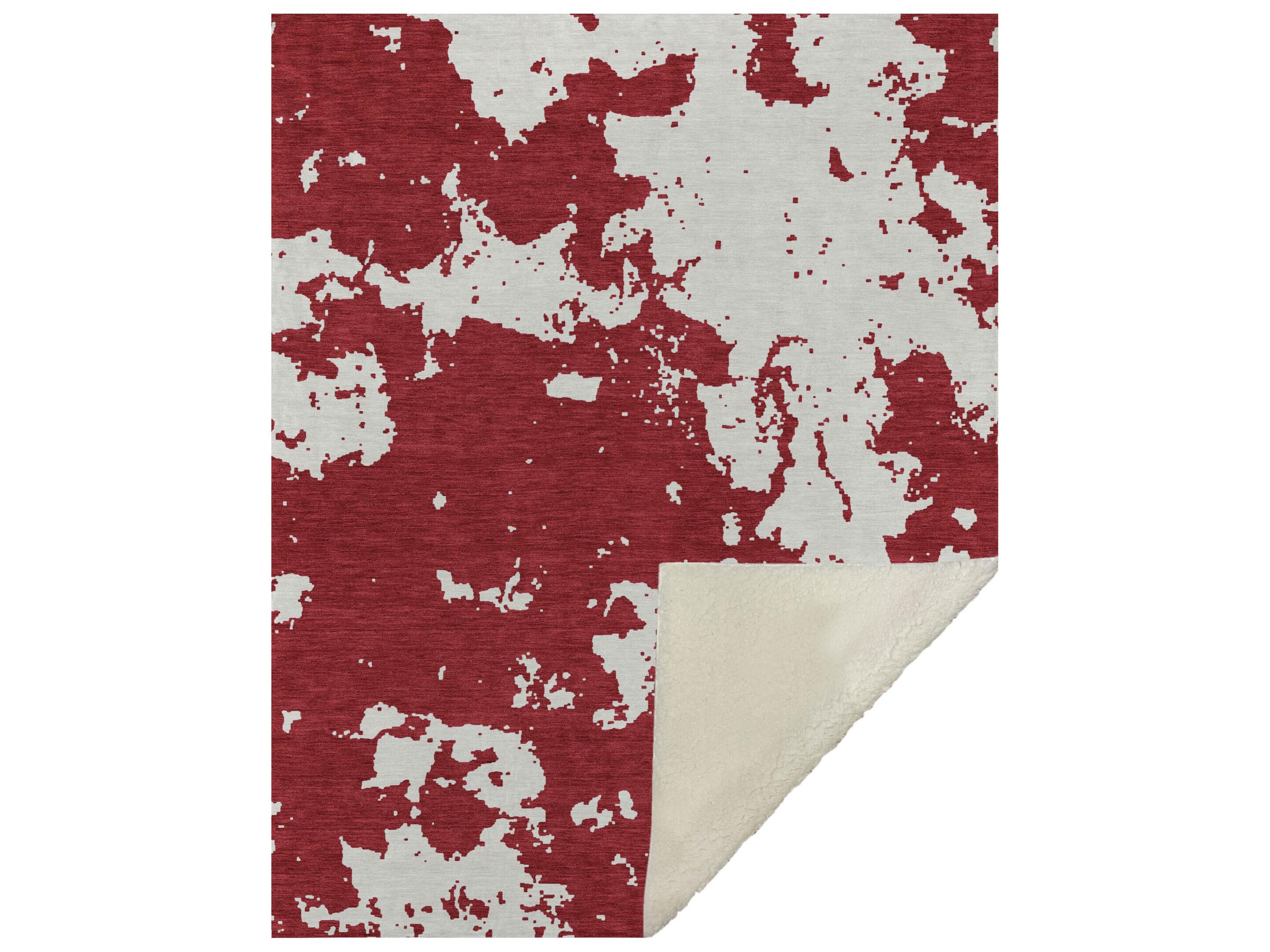 Dalyn Sherpa Red Polyester Throw