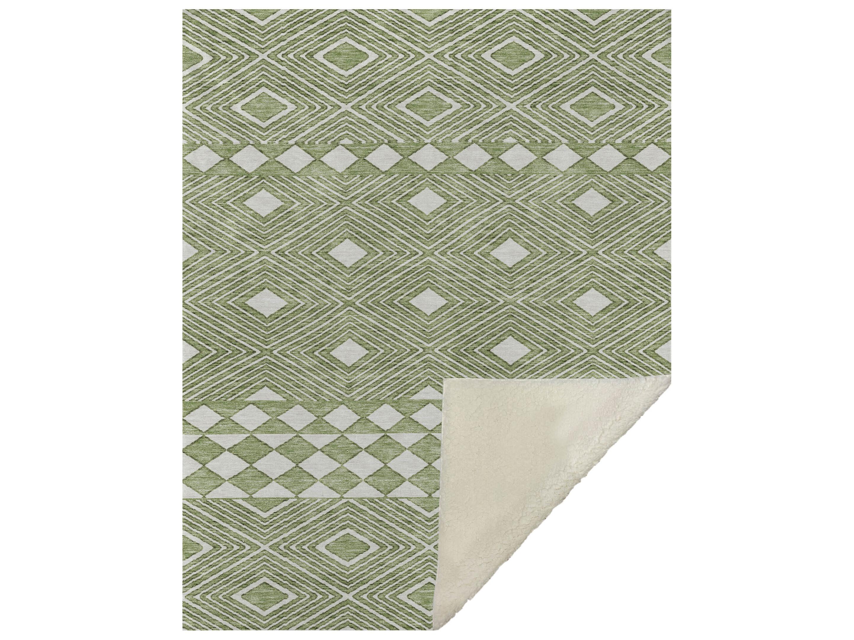 Dalyn Sherpa Green Polyester Throw
