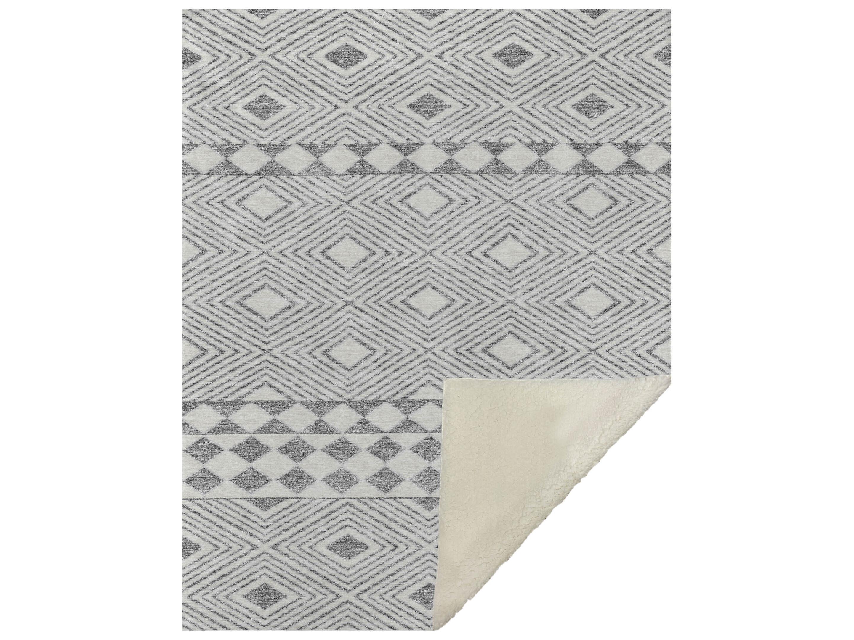 Dalyn Sherpa Gray Polyester Throw