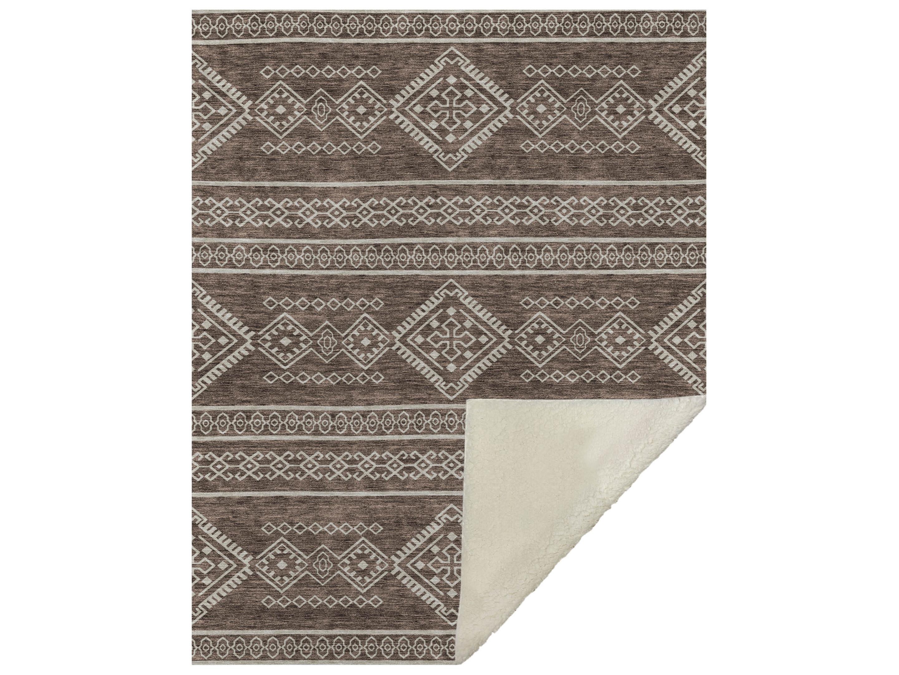 Dalyn Sherpa Brown Polyester Throw