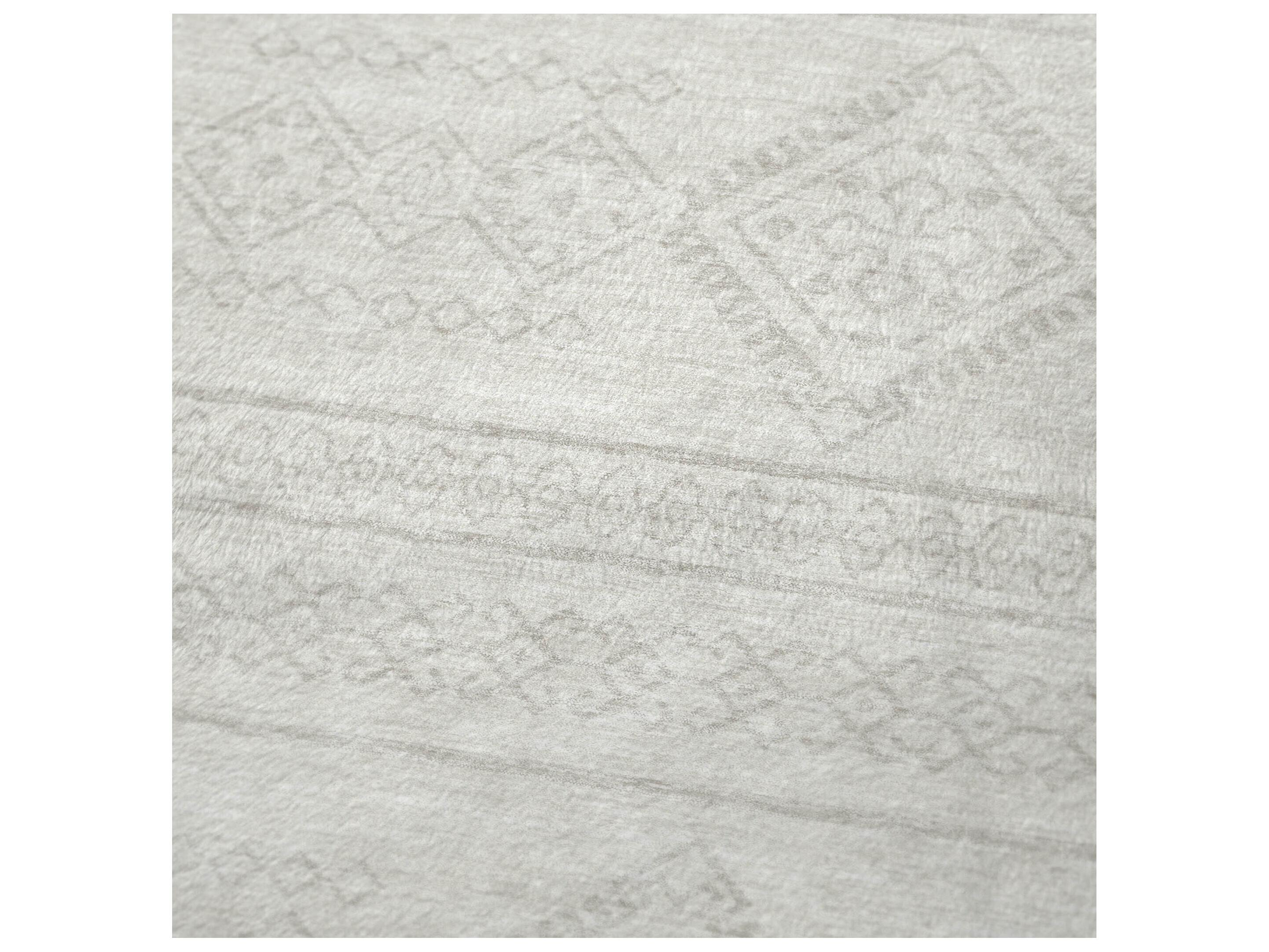 Dalyn Sherpa Ivory Polyester Throw