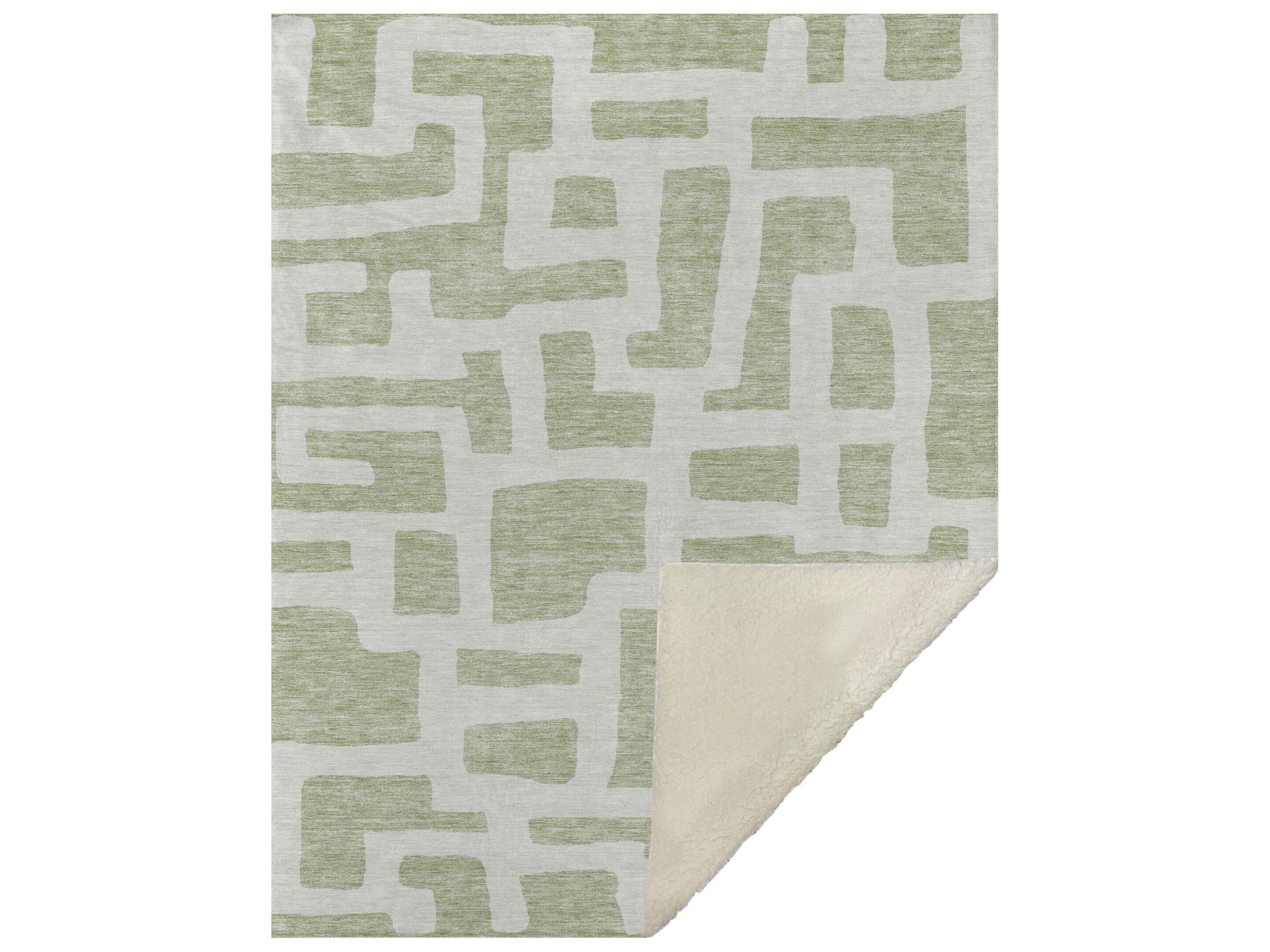 Dalyn Sherpa Green Polyester Throw
