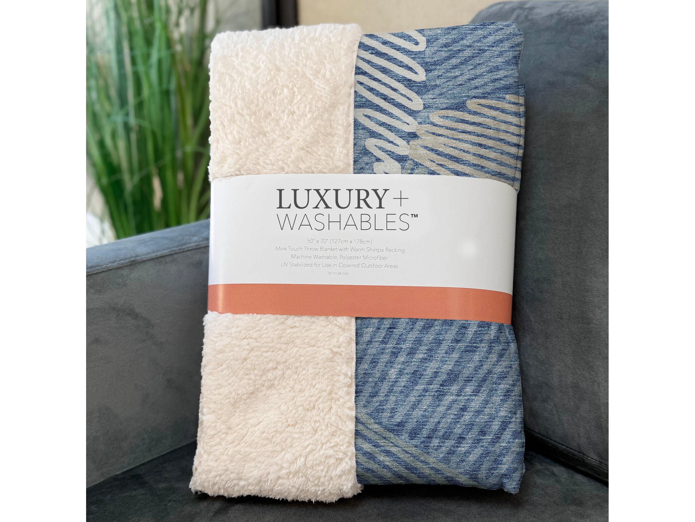 Dalyn Sherpa Blue Polyester Throw