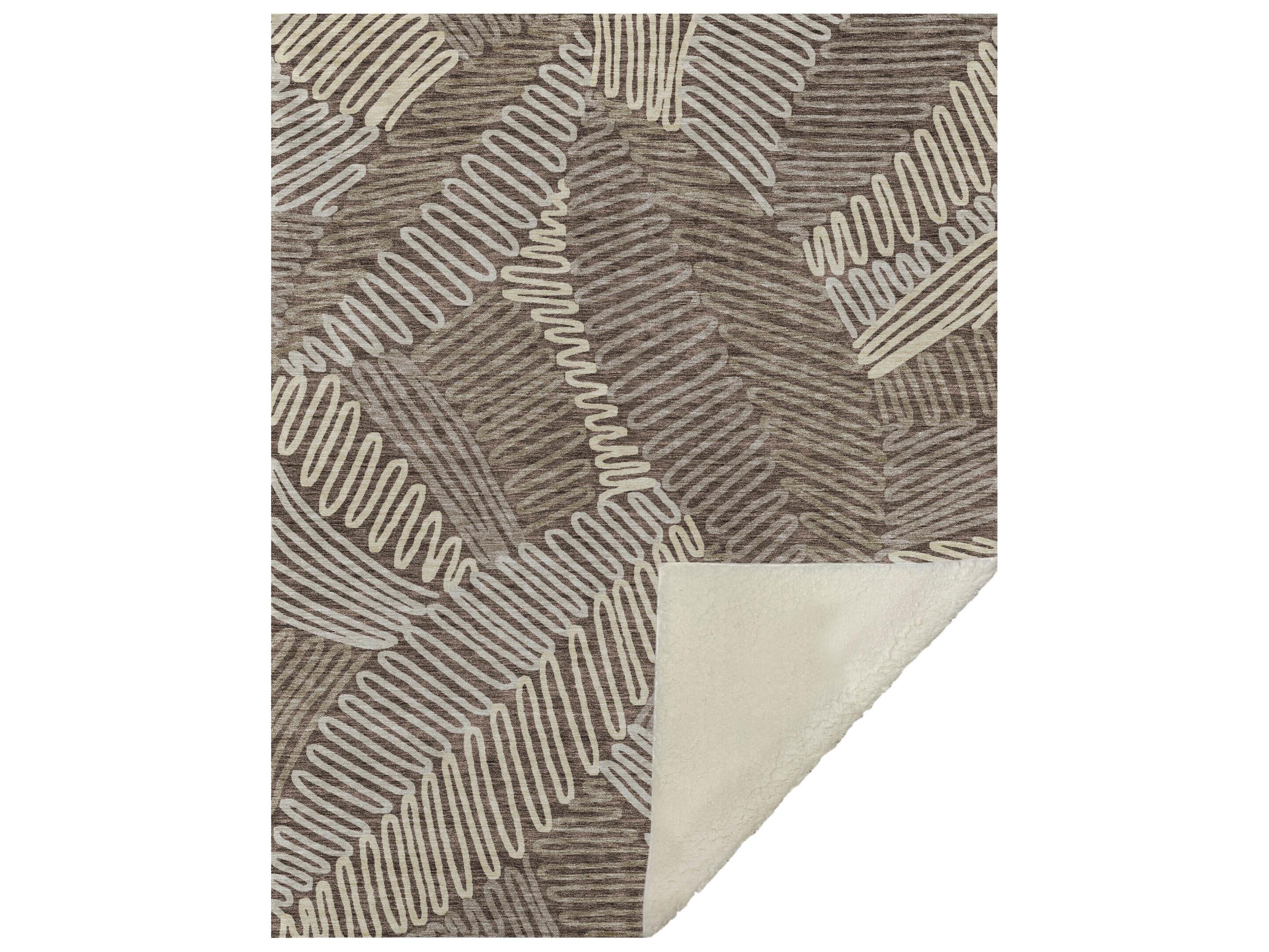 Dalyn Sherpa Brown Polyester Throw