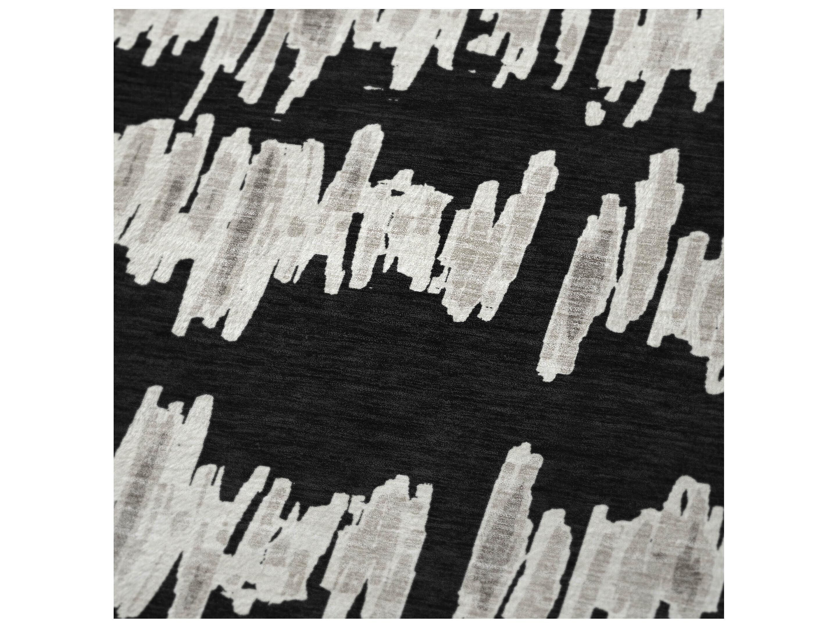 Dalyn Sherpa Black Polyester Throw