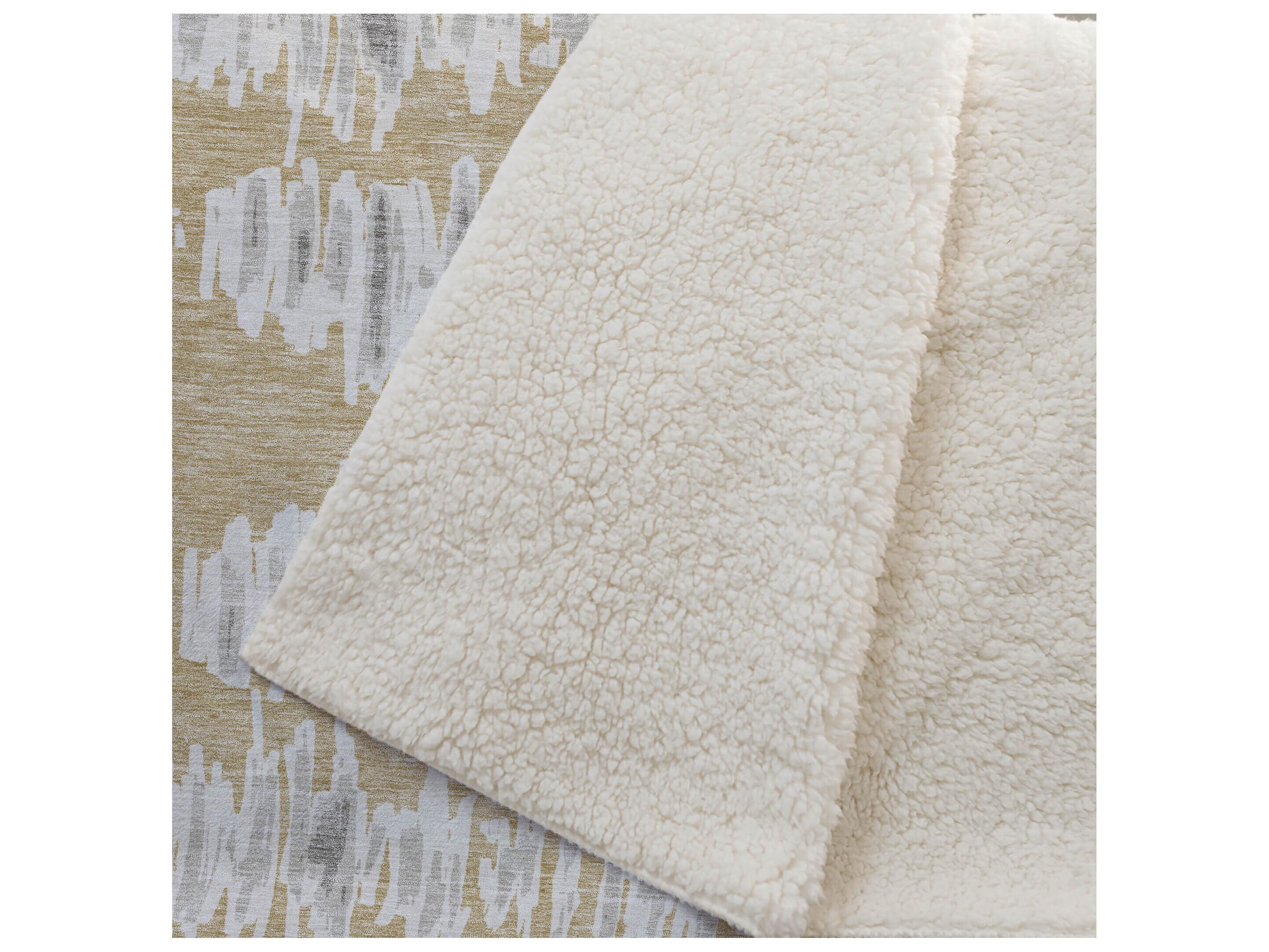 Dalyn Sherpa Gold Polyester Throw