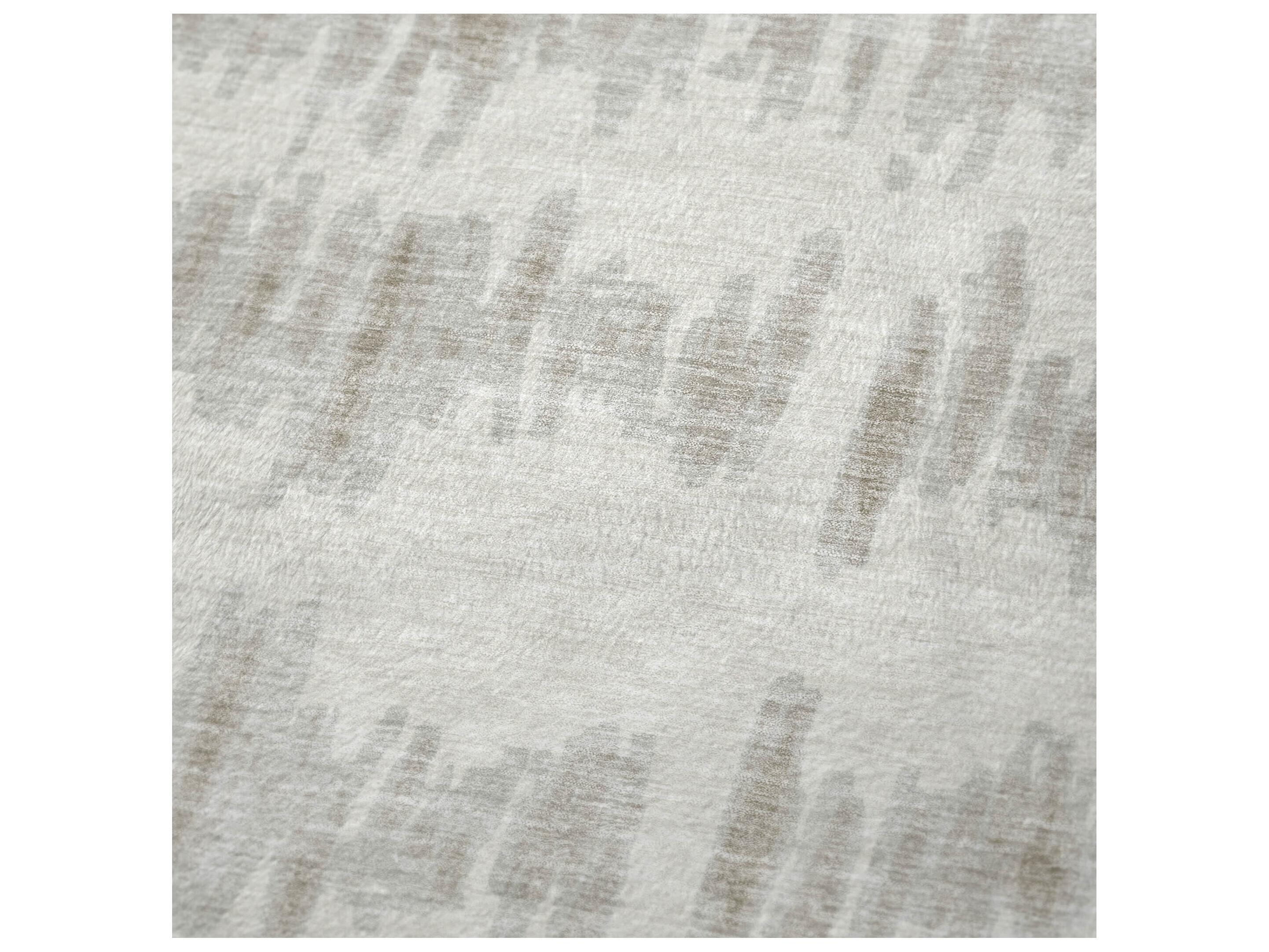 Dalyn Sherpa Ivory Polyester Throw