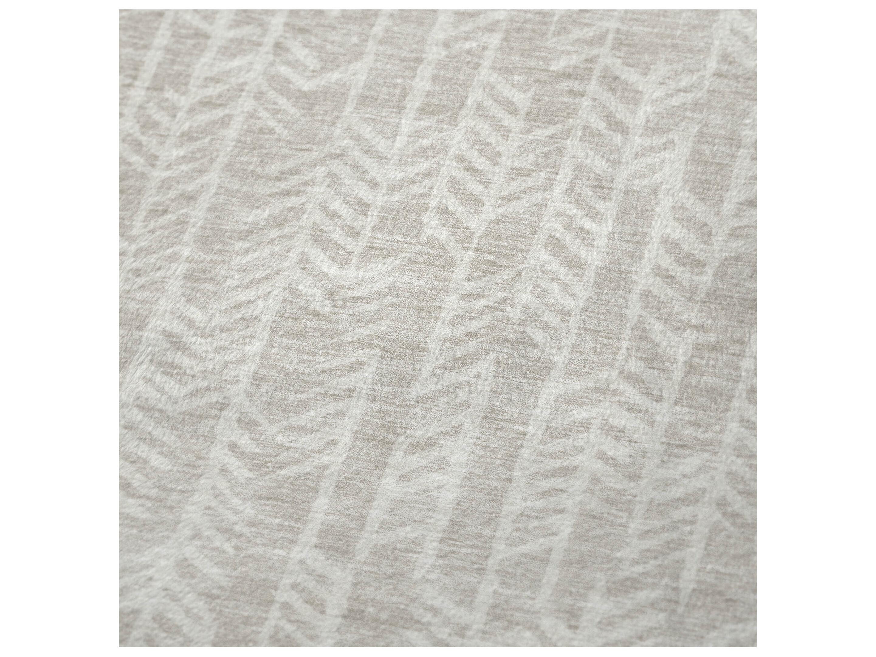 Dalyn Sherpa Brown Polyester Throw