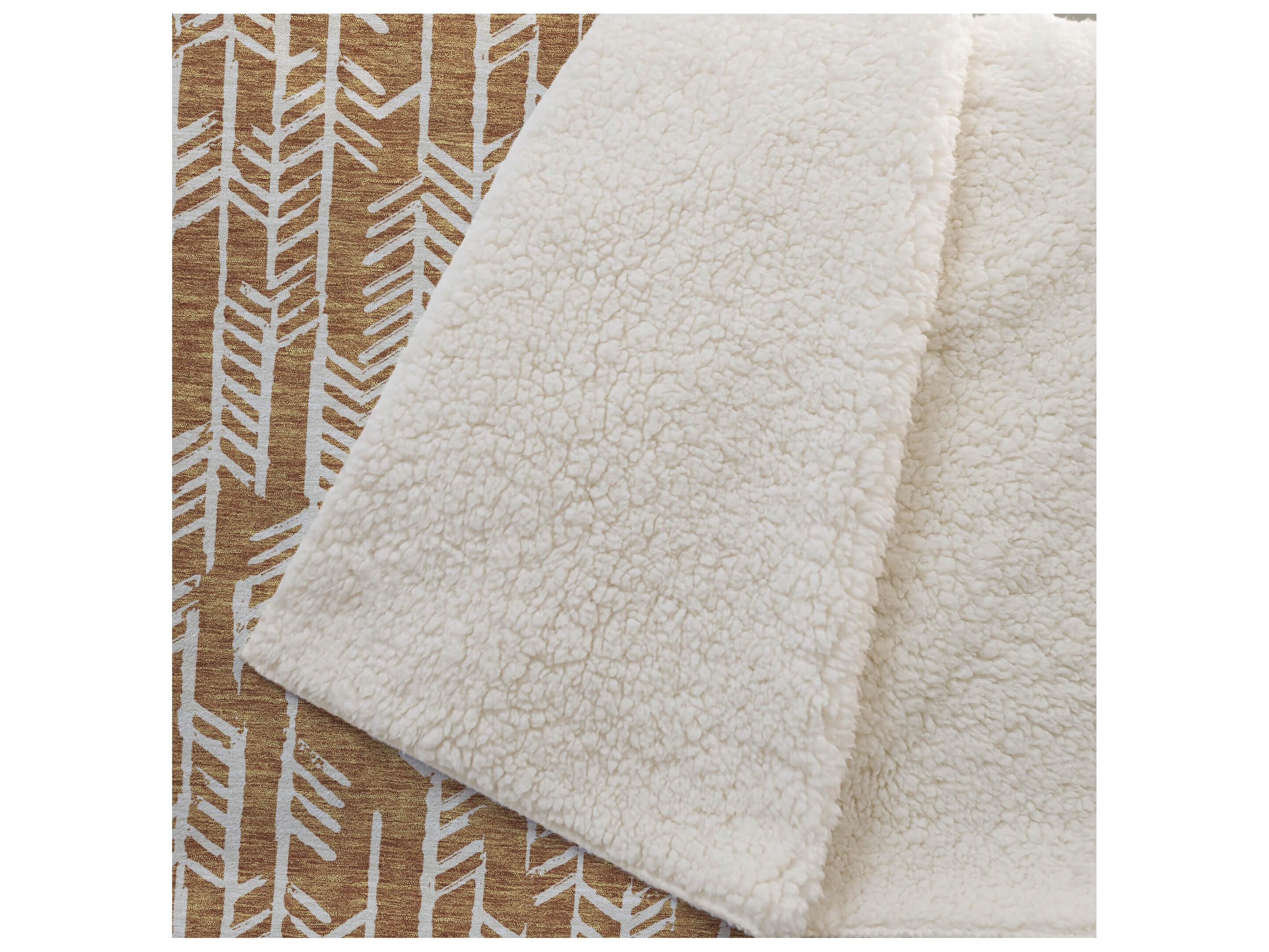 Dalyn Sherpa Orange Polyester Throw