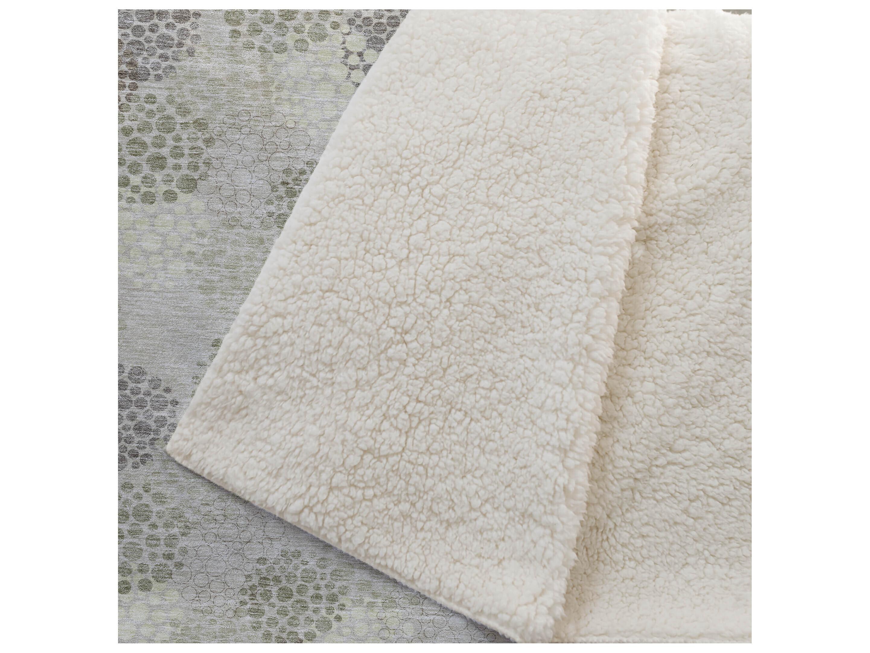 Dalyn Sherpa Brown Polyester Throw