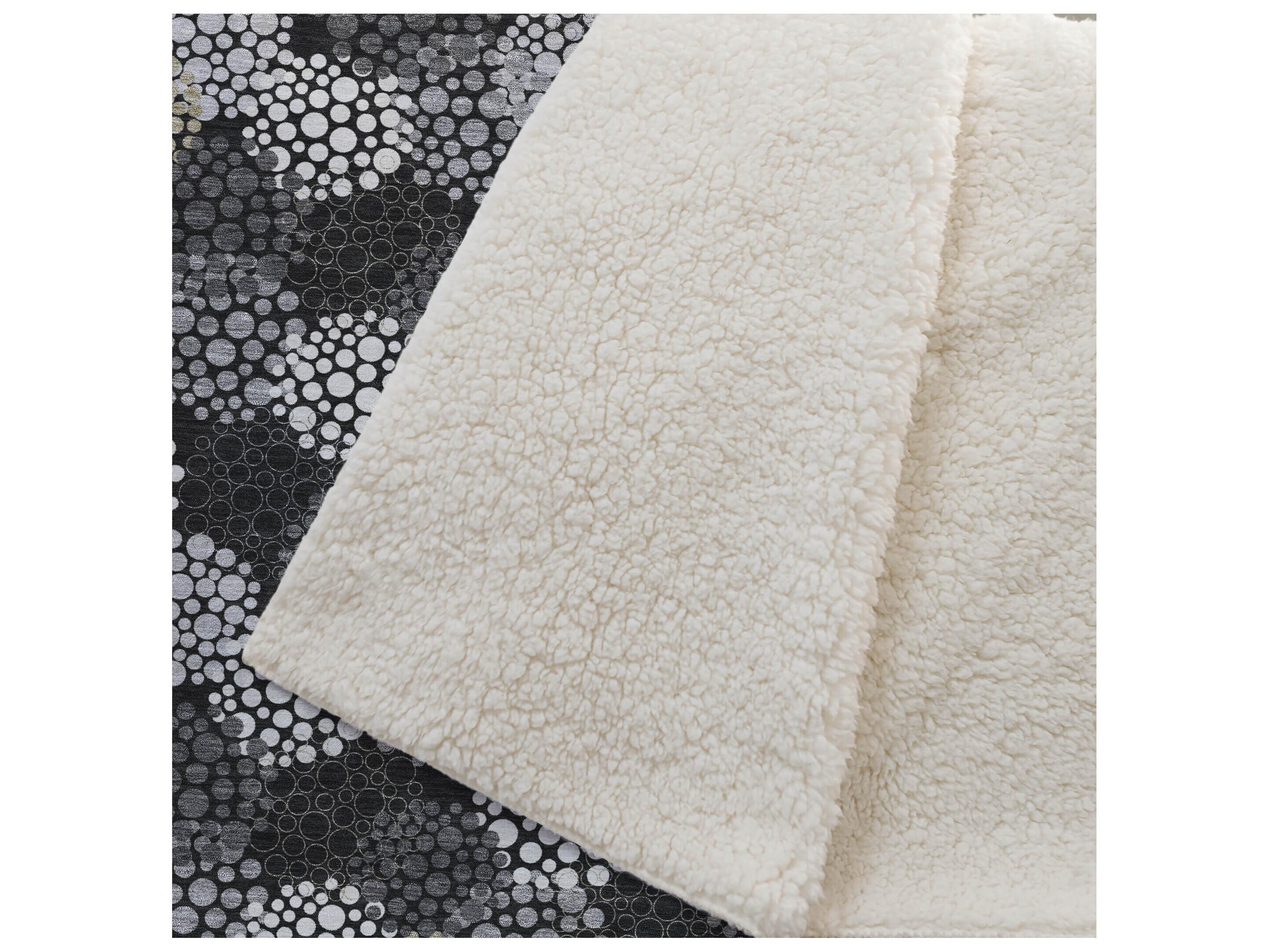 Dalyn Sherpa Black Polyester Throw