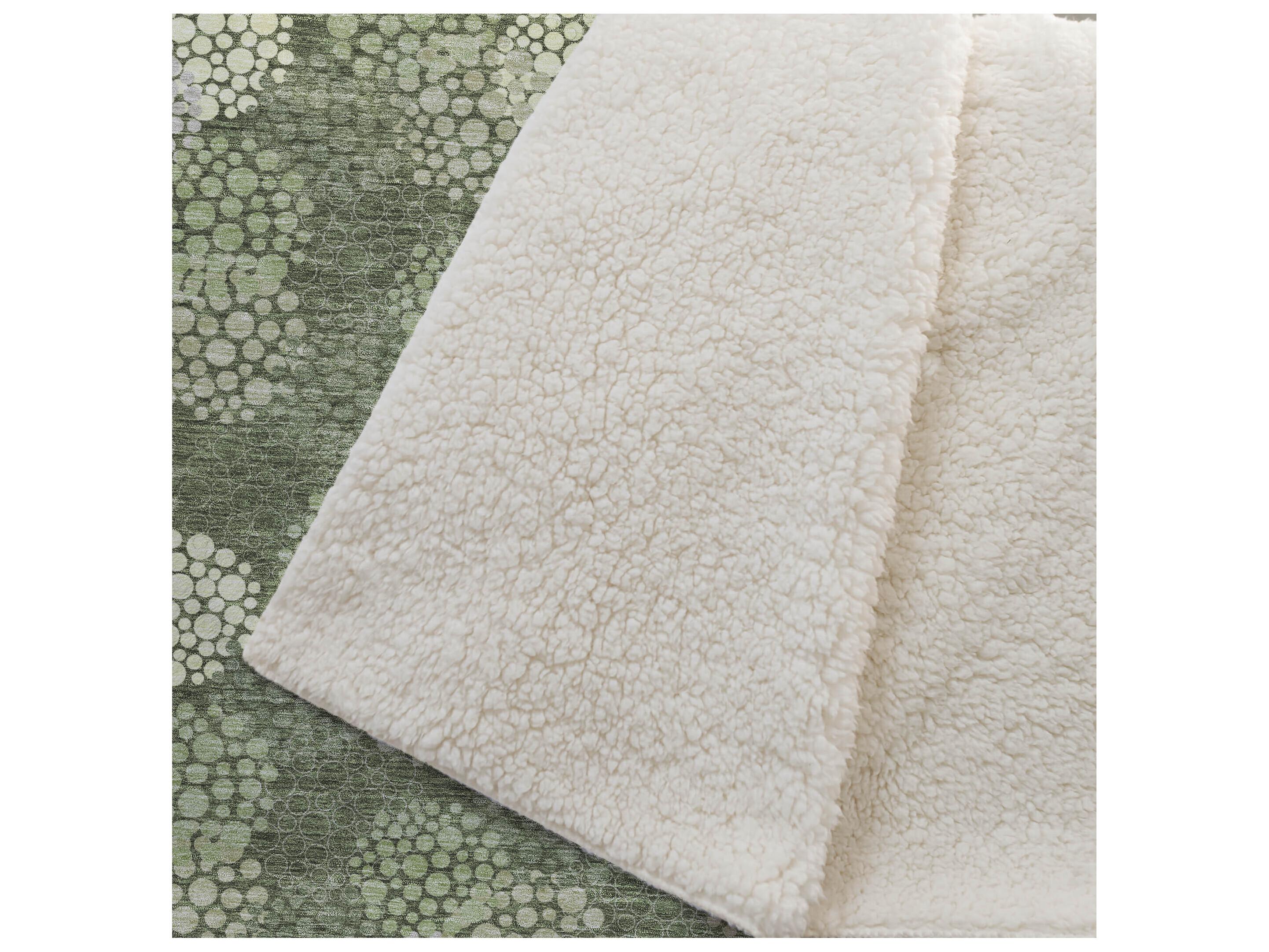 Dalyn Sherpa Green Polyester Throw