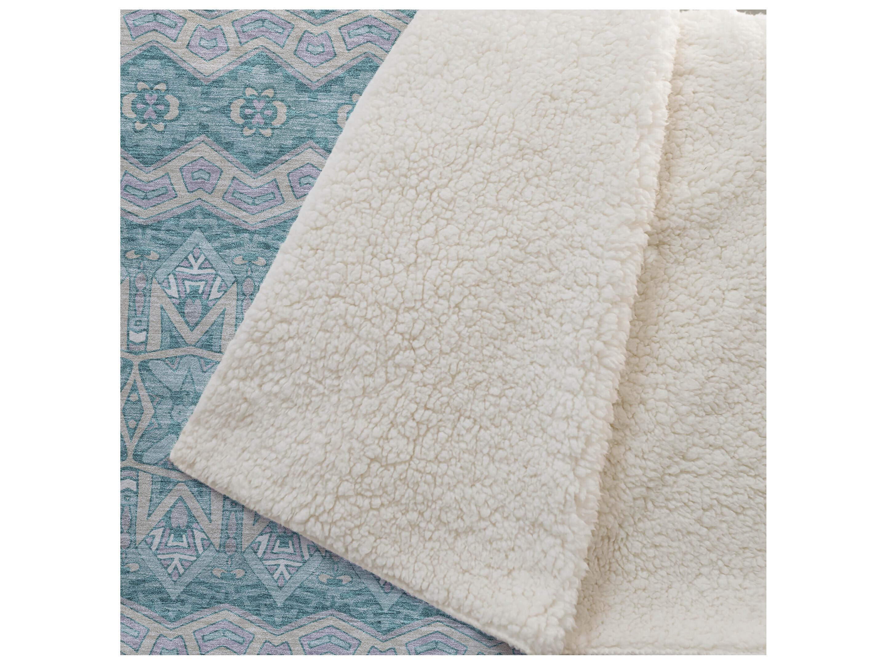 Dalyn Sherpa Teal Polyester Throw