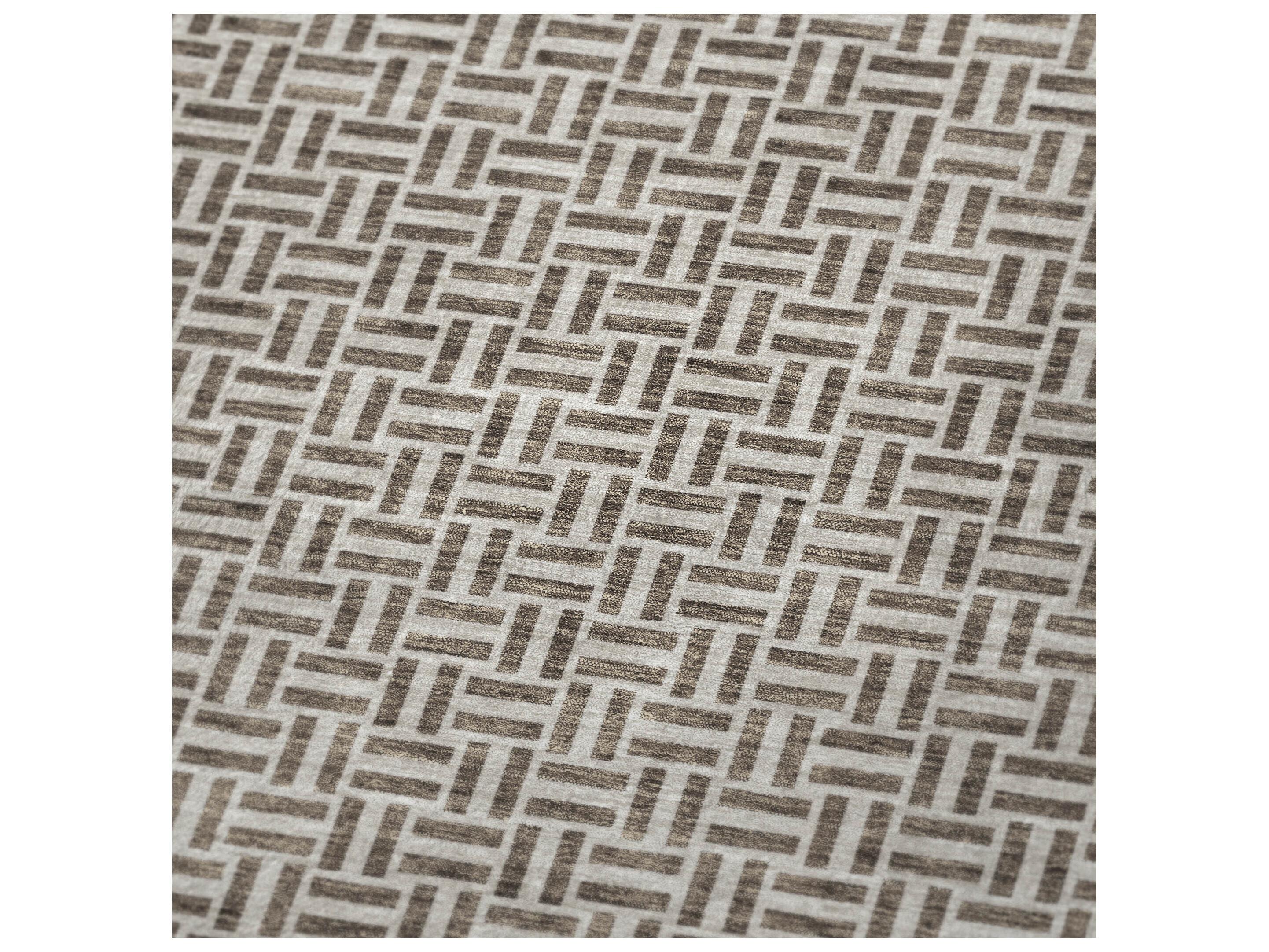 Dalyn Sherpa Brown Polyester Throw