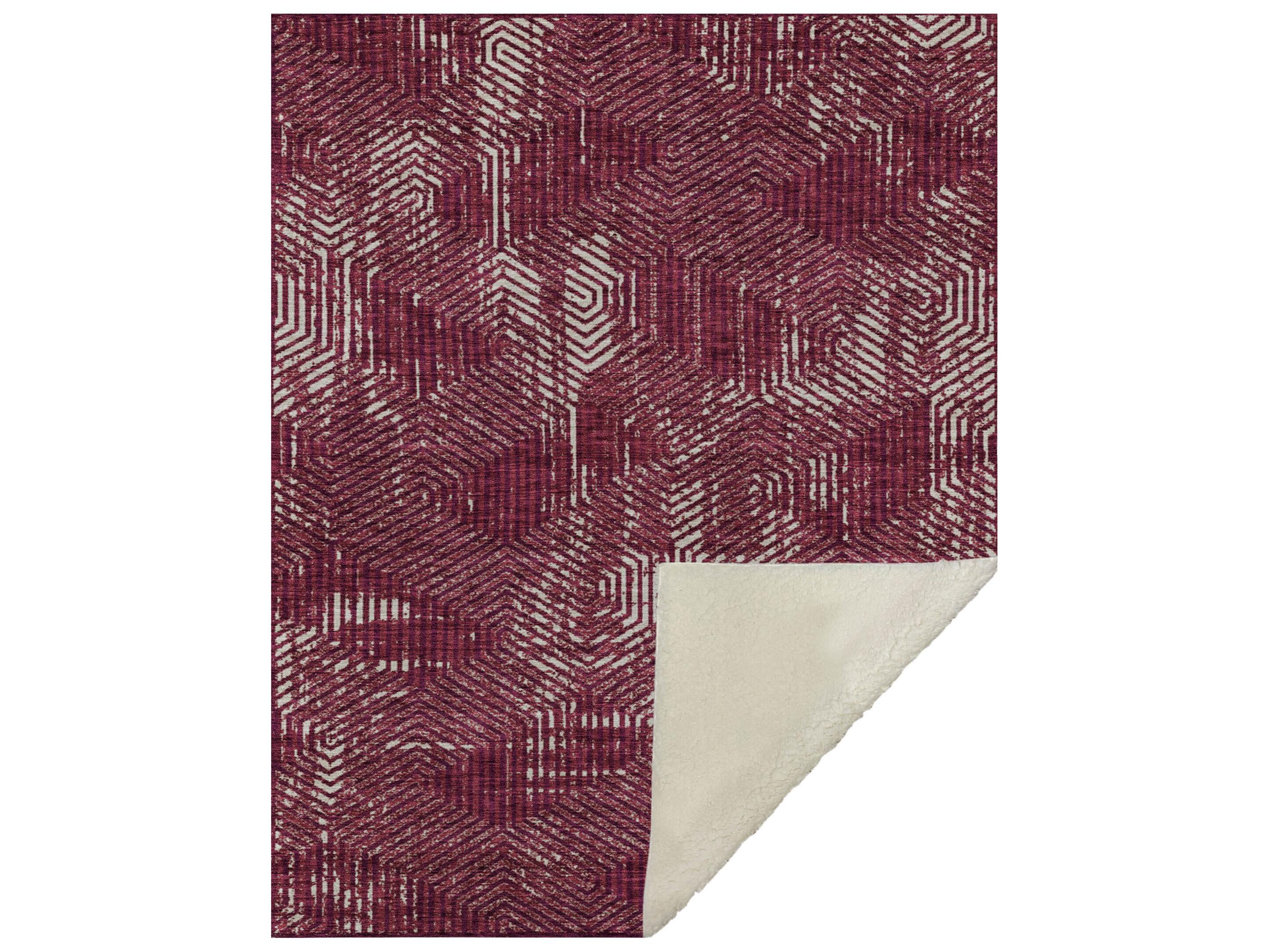 Dalyn Sherpa Red Polyester Throw