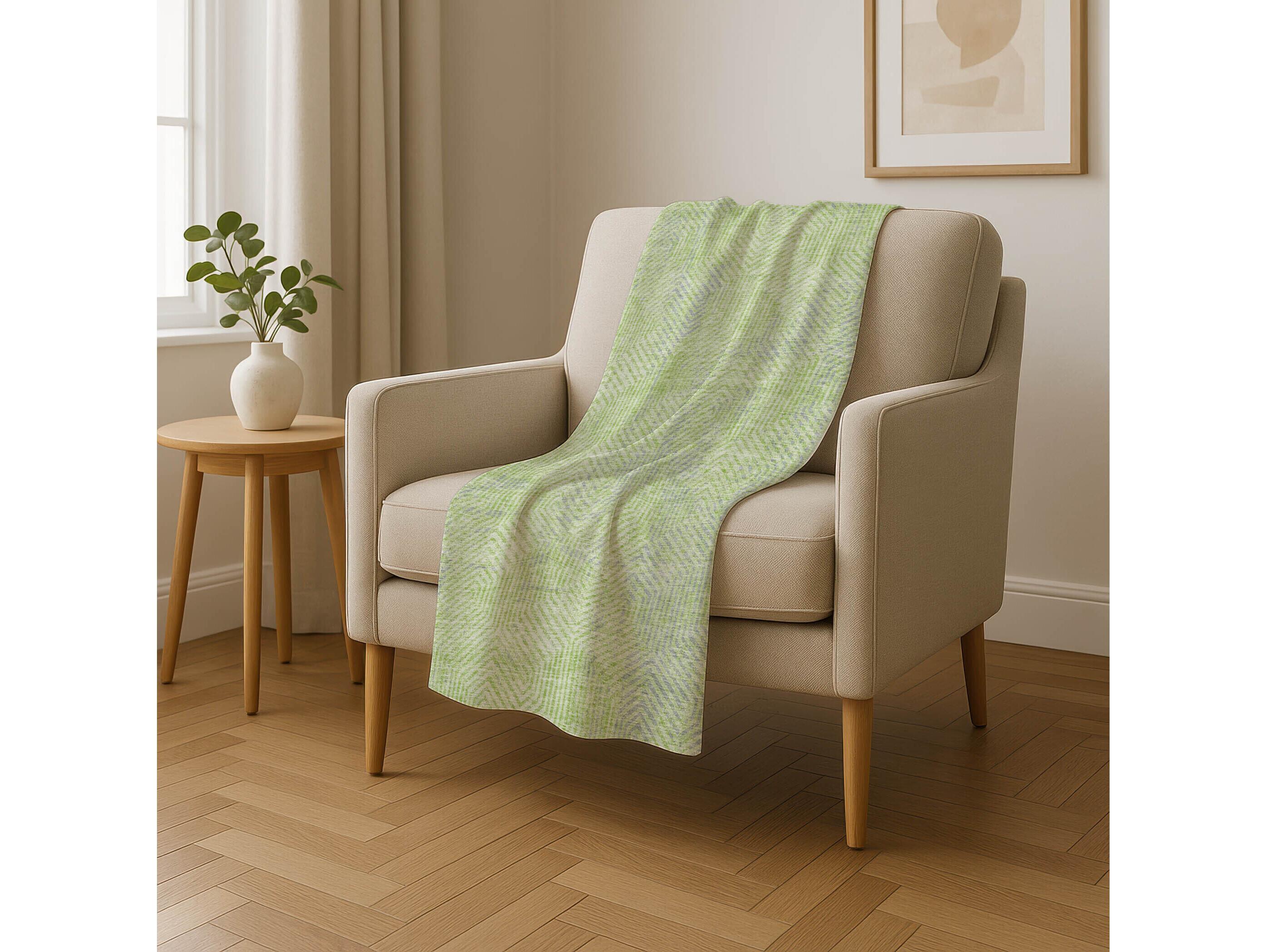 Dalyn Sherpa Green Polyester Throw