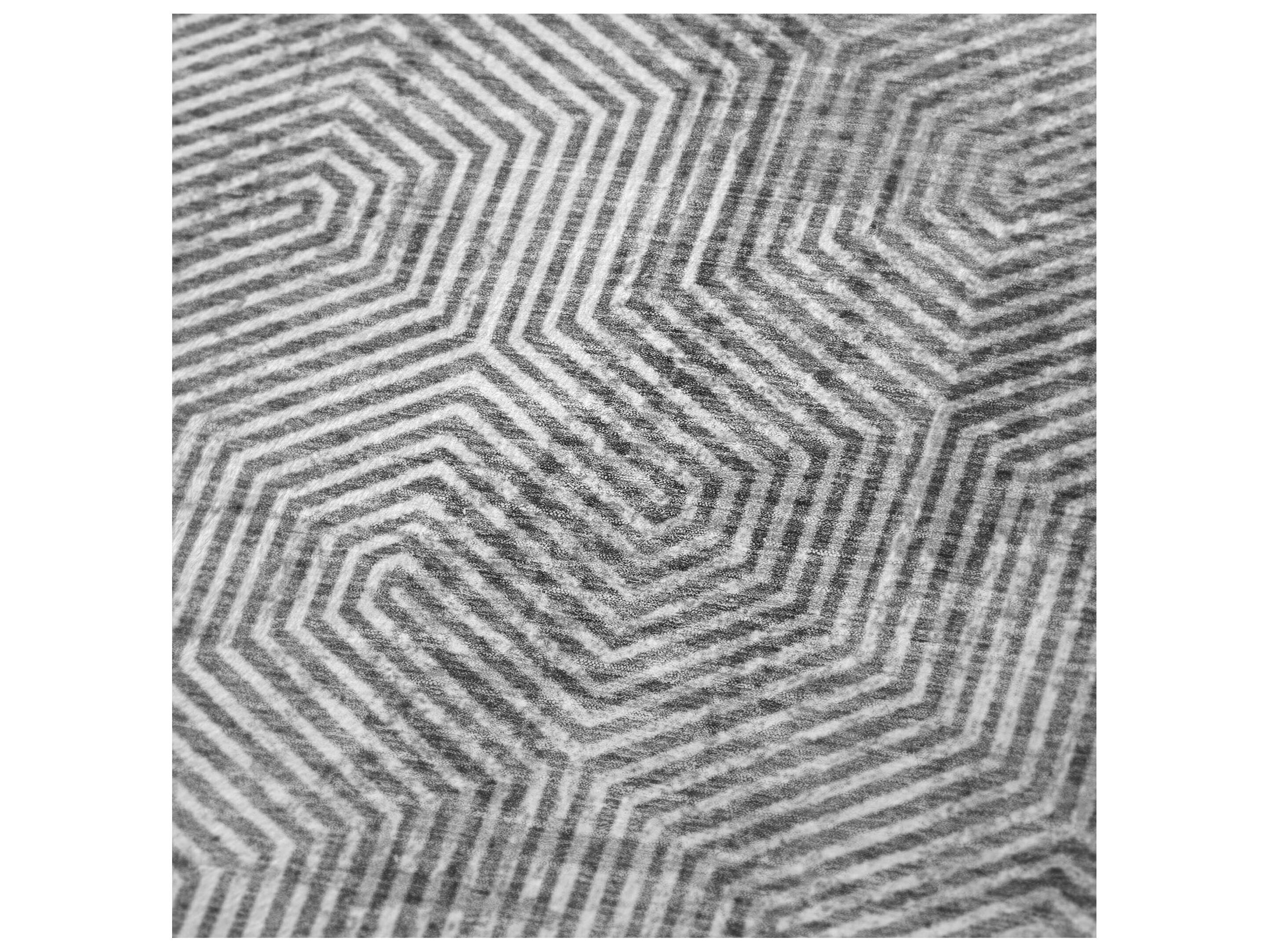 Dalyn Sherpa Gray Polyester Throw