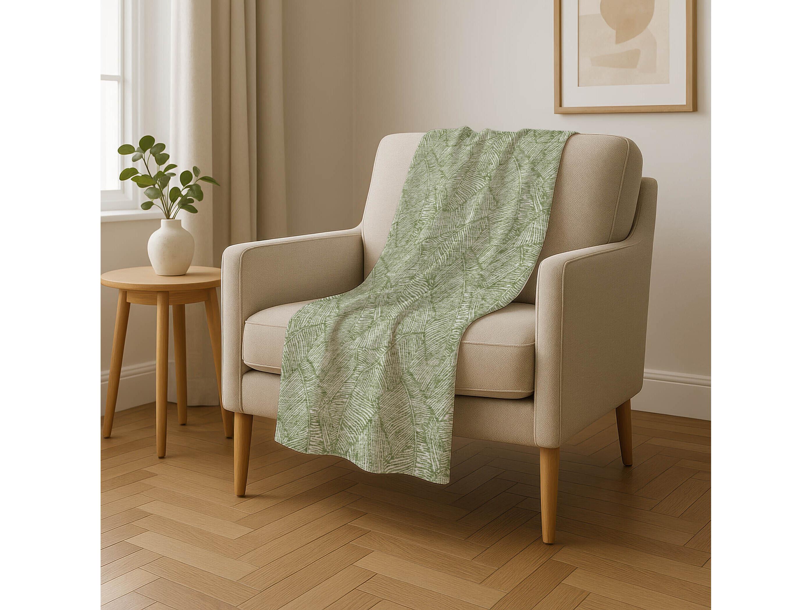 Dalyn Sherpa Green Polyester Throw