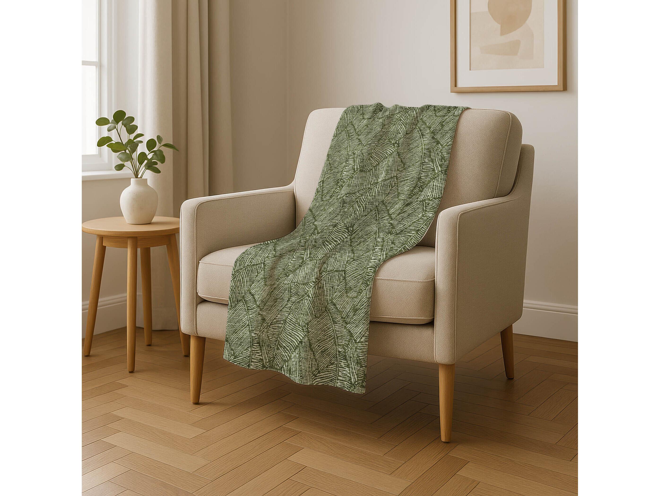 Dalyn Sherpa Green Polyester Throw