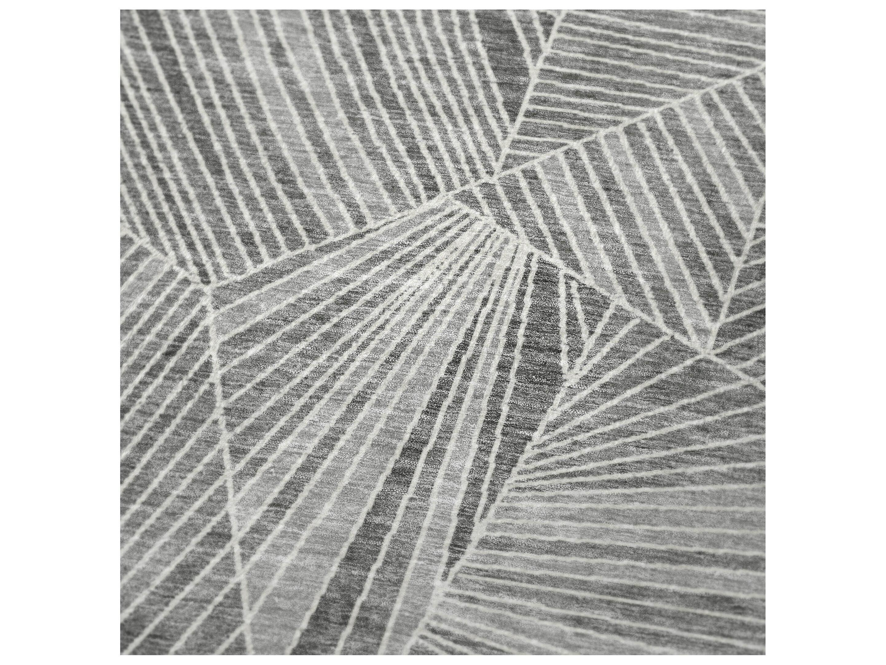 Dalyn Sherpa Gray Polyester Throw