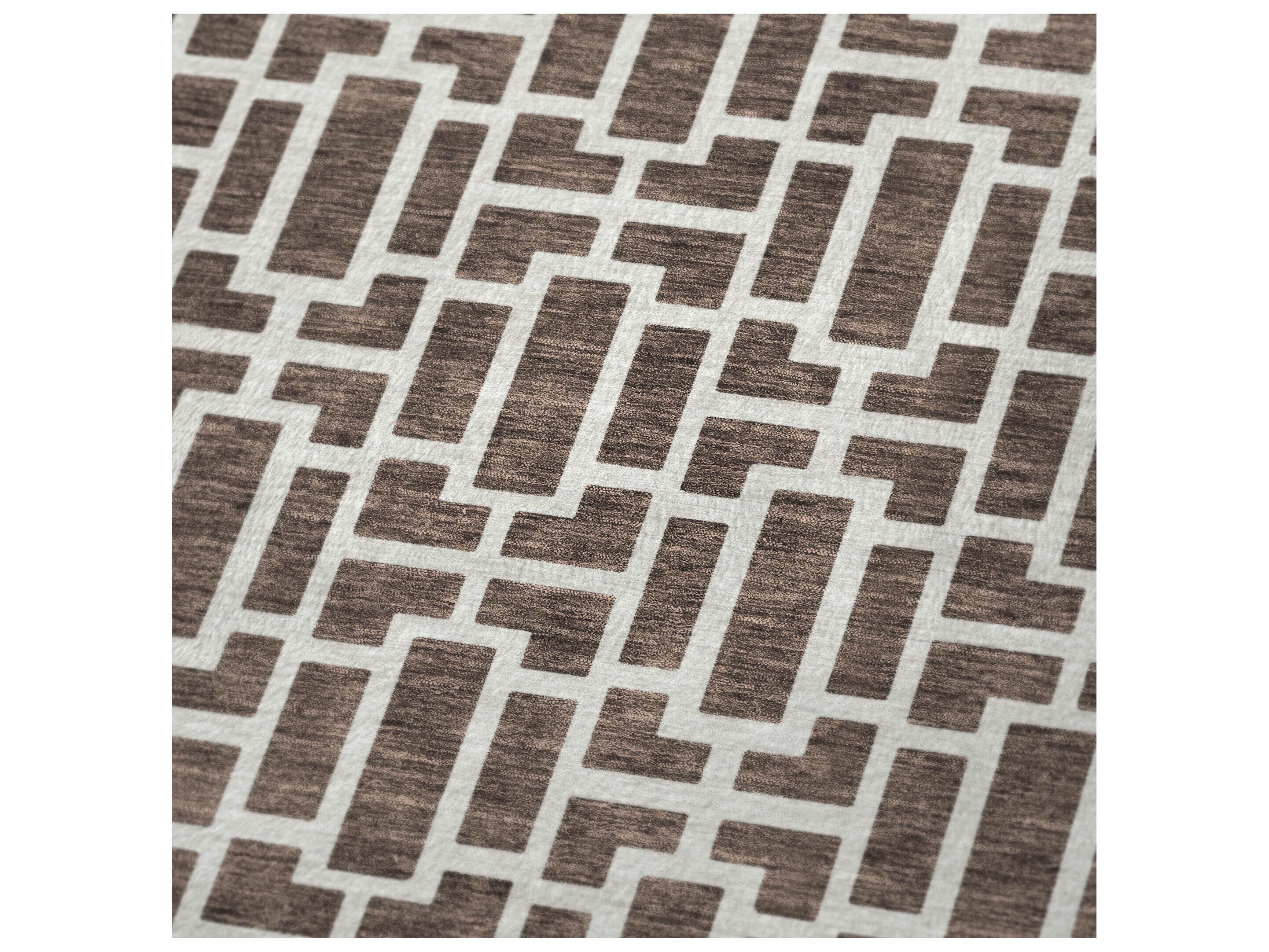 Dalyn Sherpa Brown Polyester Throw