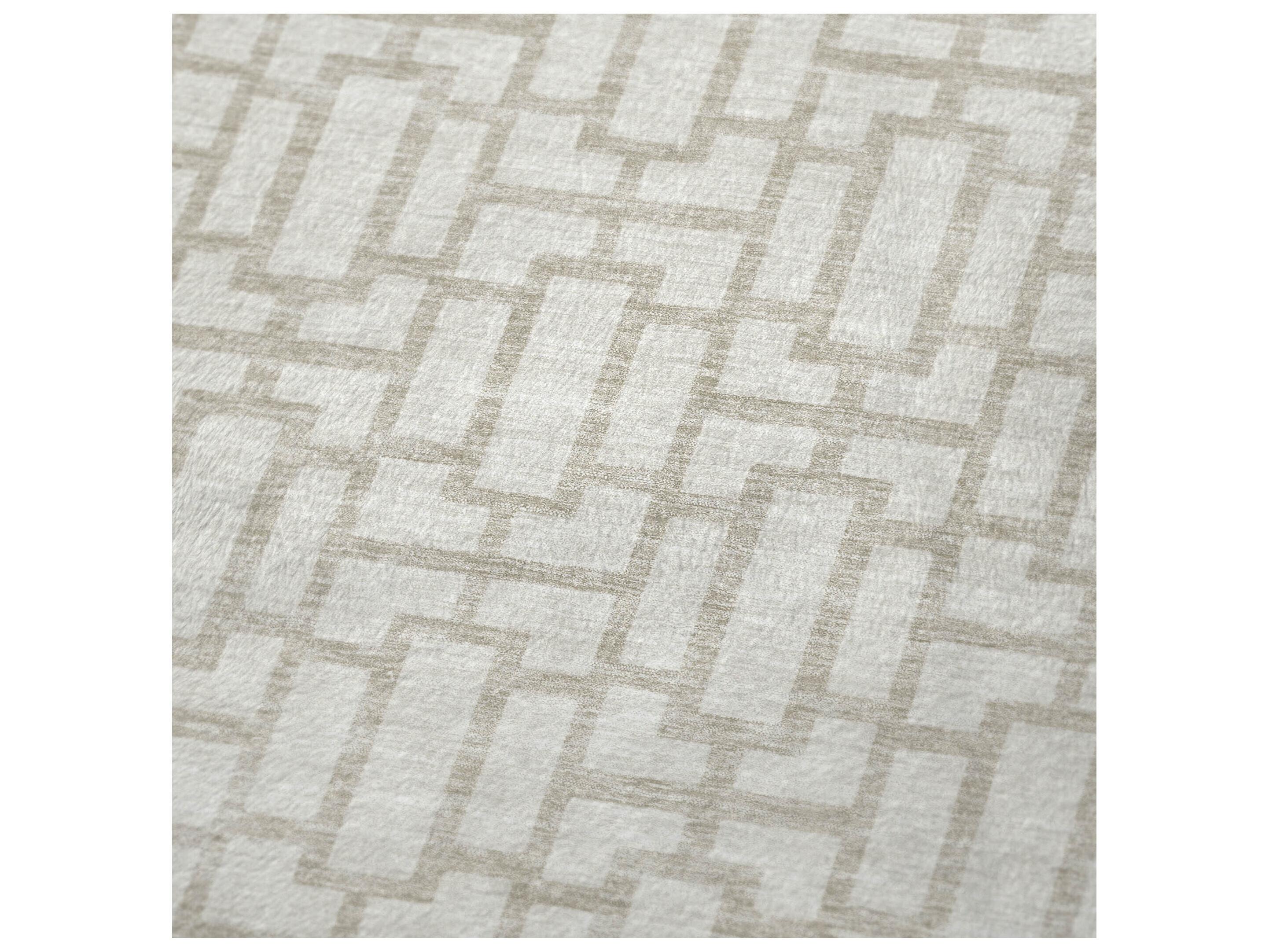 Dalyn Sherpa Ivory Polyester Throw