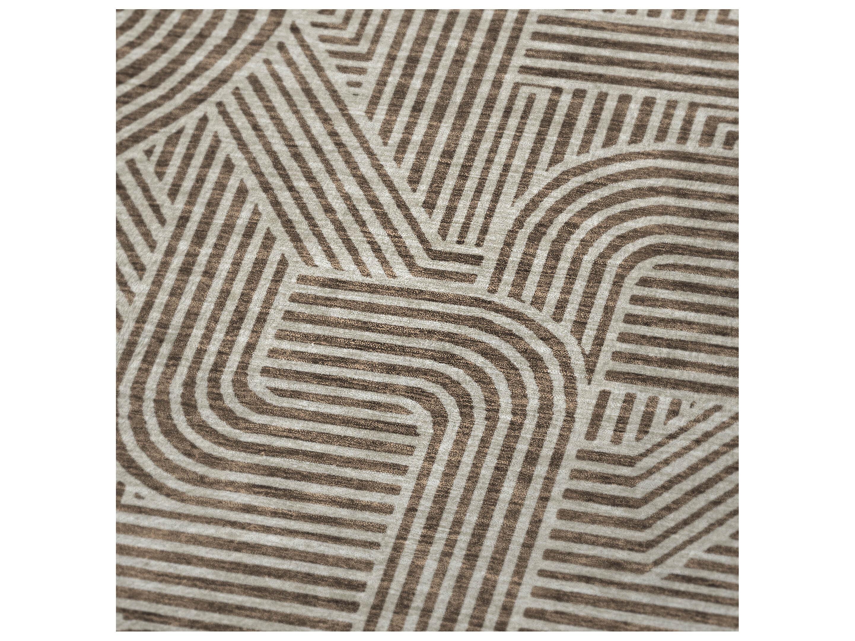 Dalyn Sherpa Brown Polyester Throw