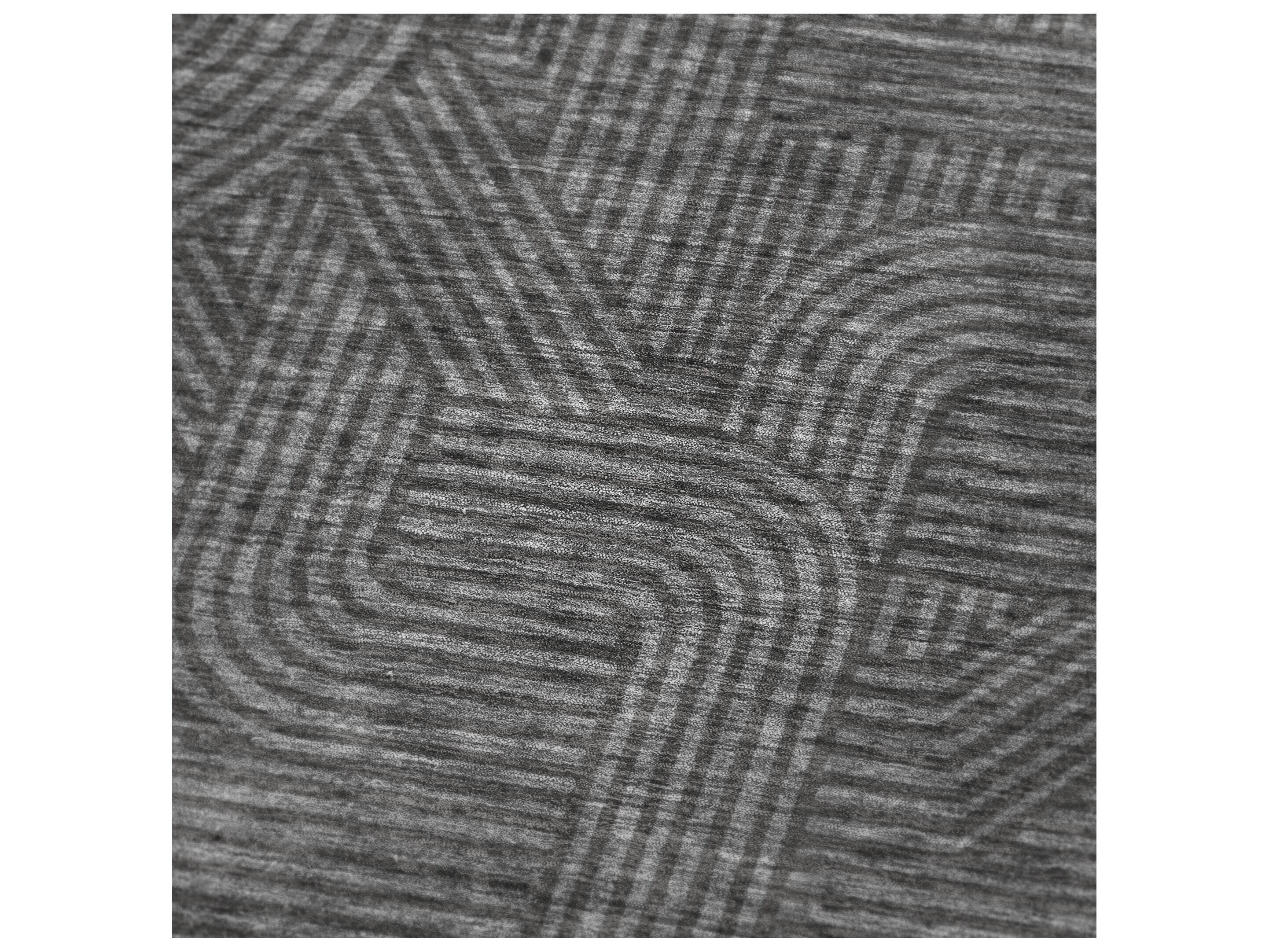 Dalyn Sherpa Gray Polyester Throw