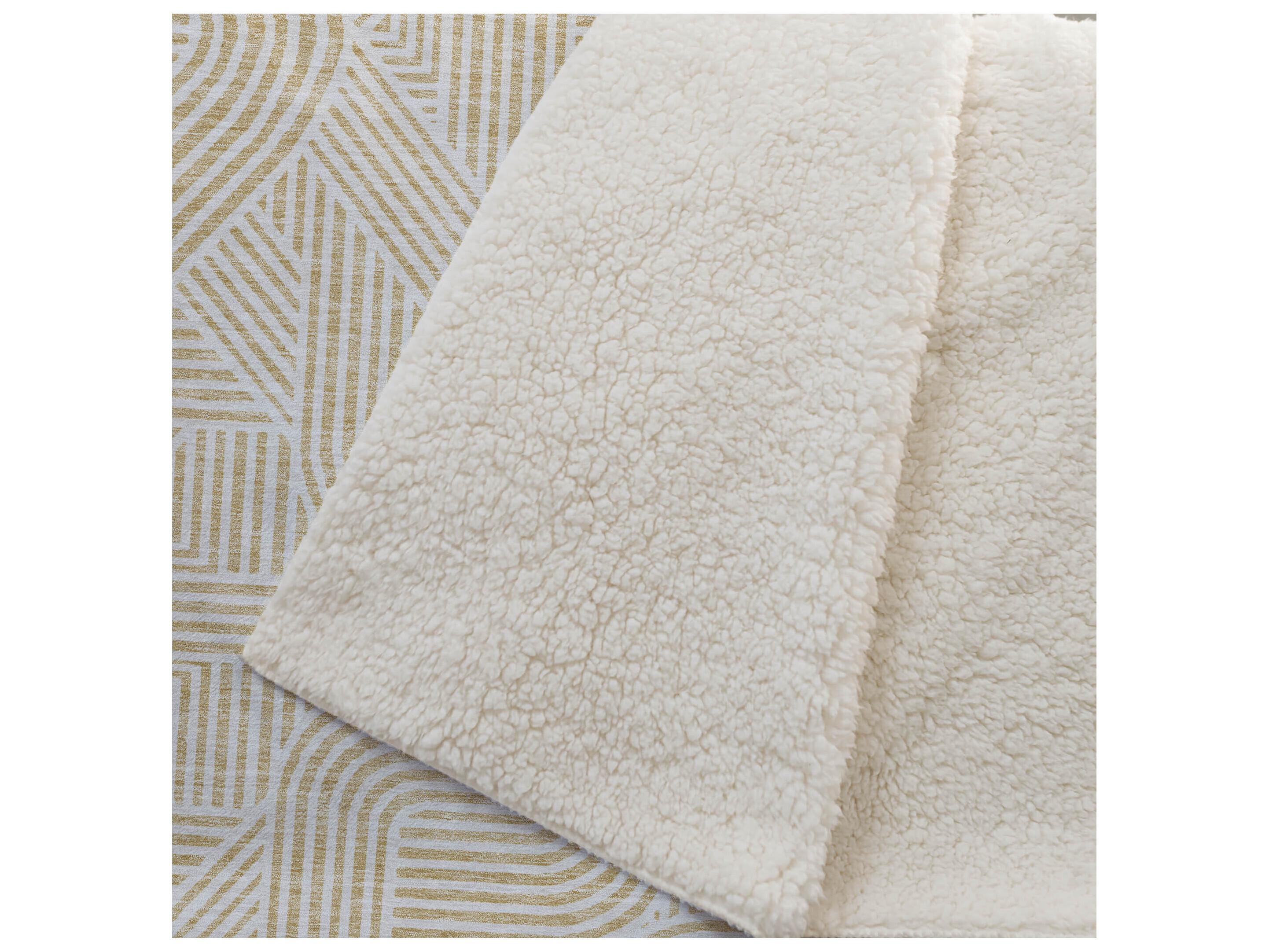 Dalyn Sherpa Gold Polyester Throw
