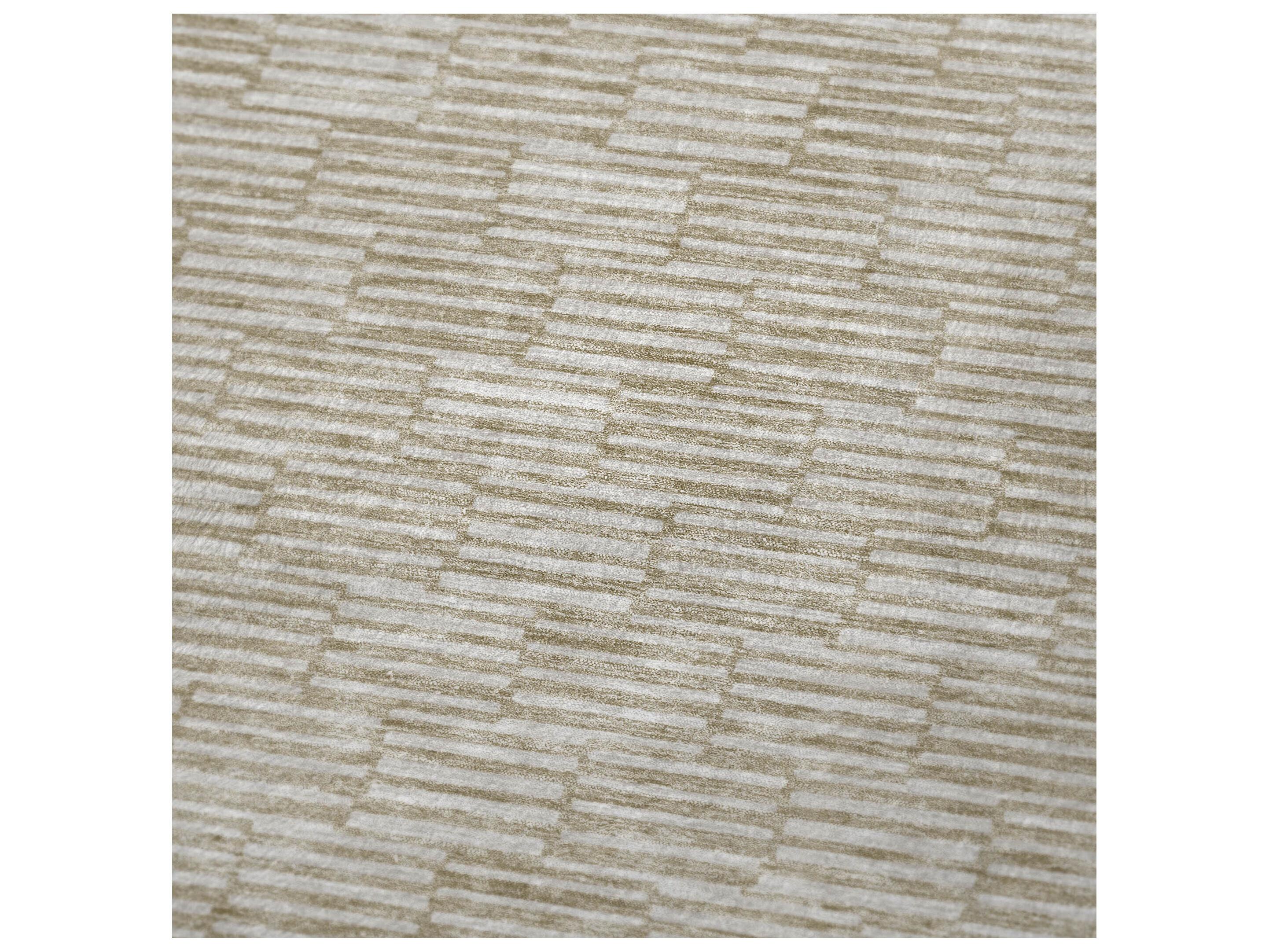 Dalyn Sherpa Brown Polyester Throw