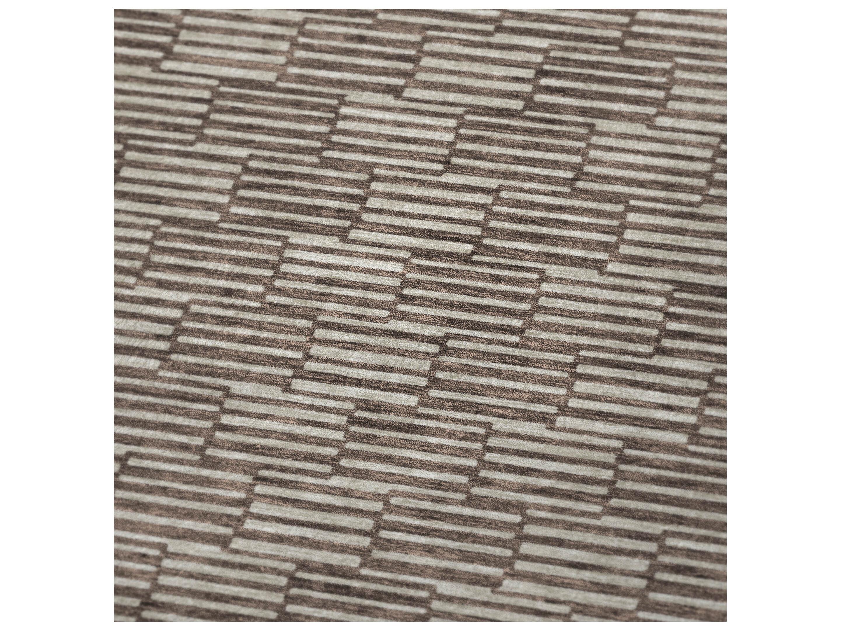 Dalyn Sherpa Brown Polyester Throw