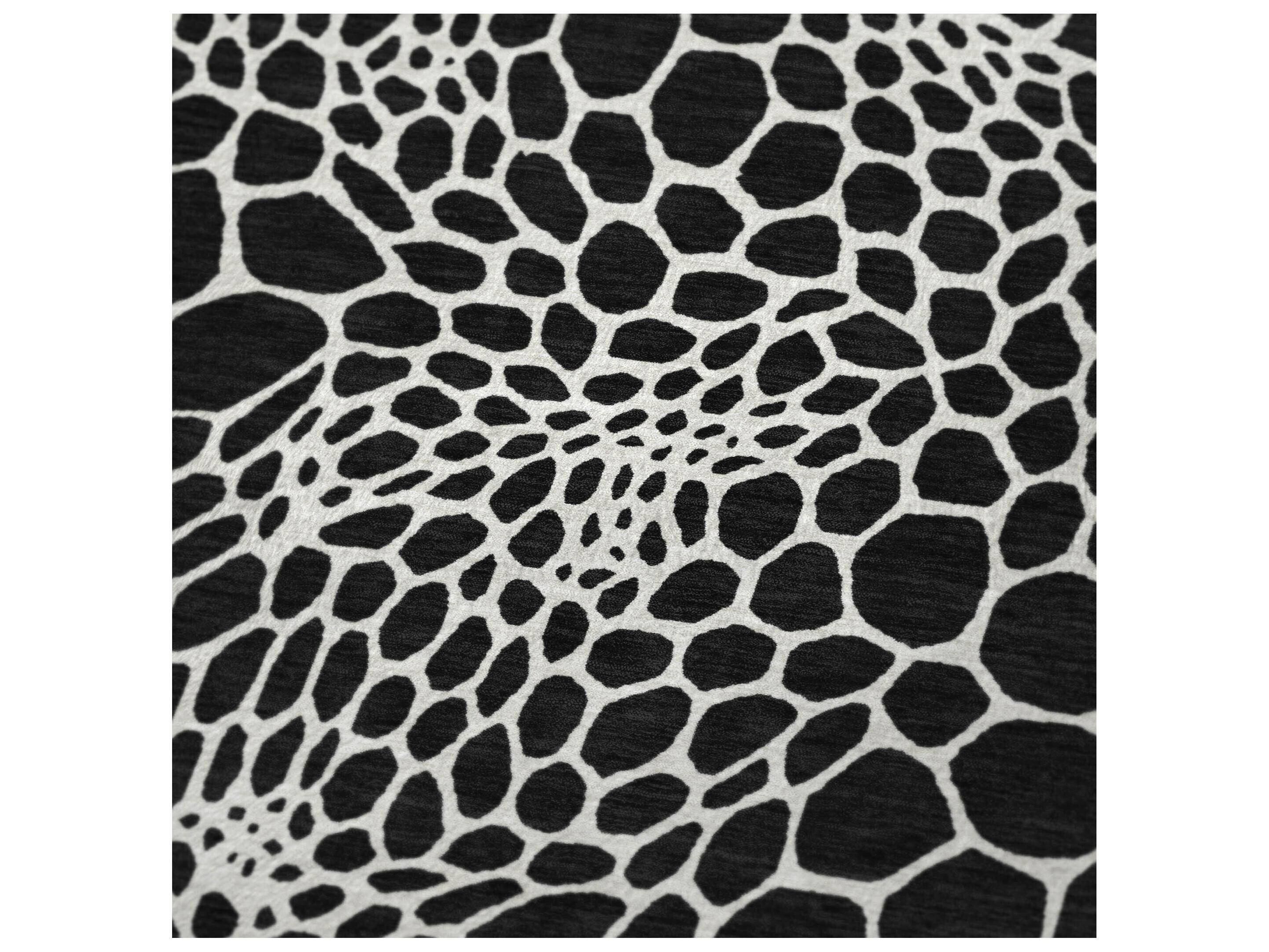 Dalyn Sherpa Black Polyester Throw