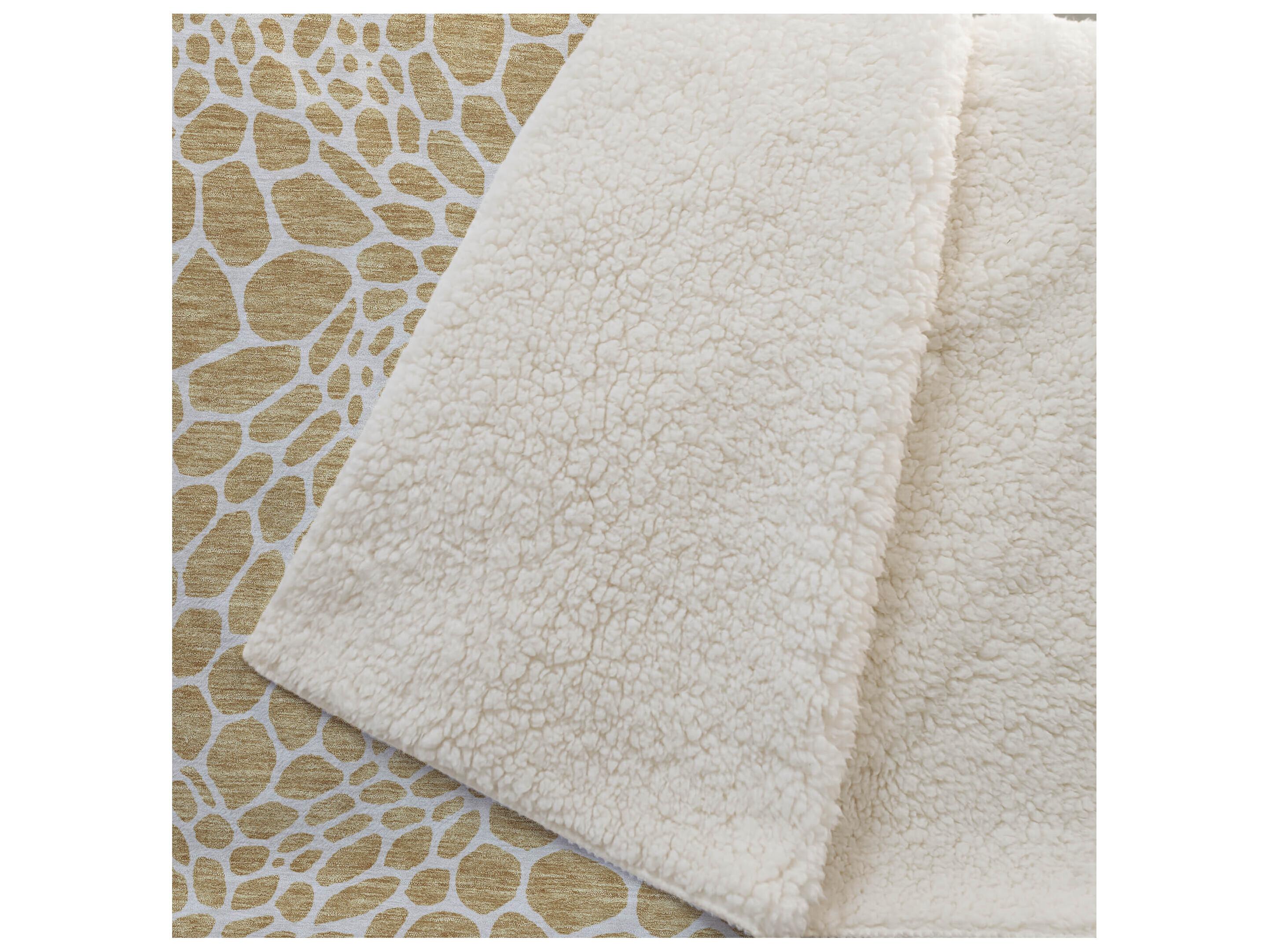 Dalyn Sherpa Gold Polyester Throw