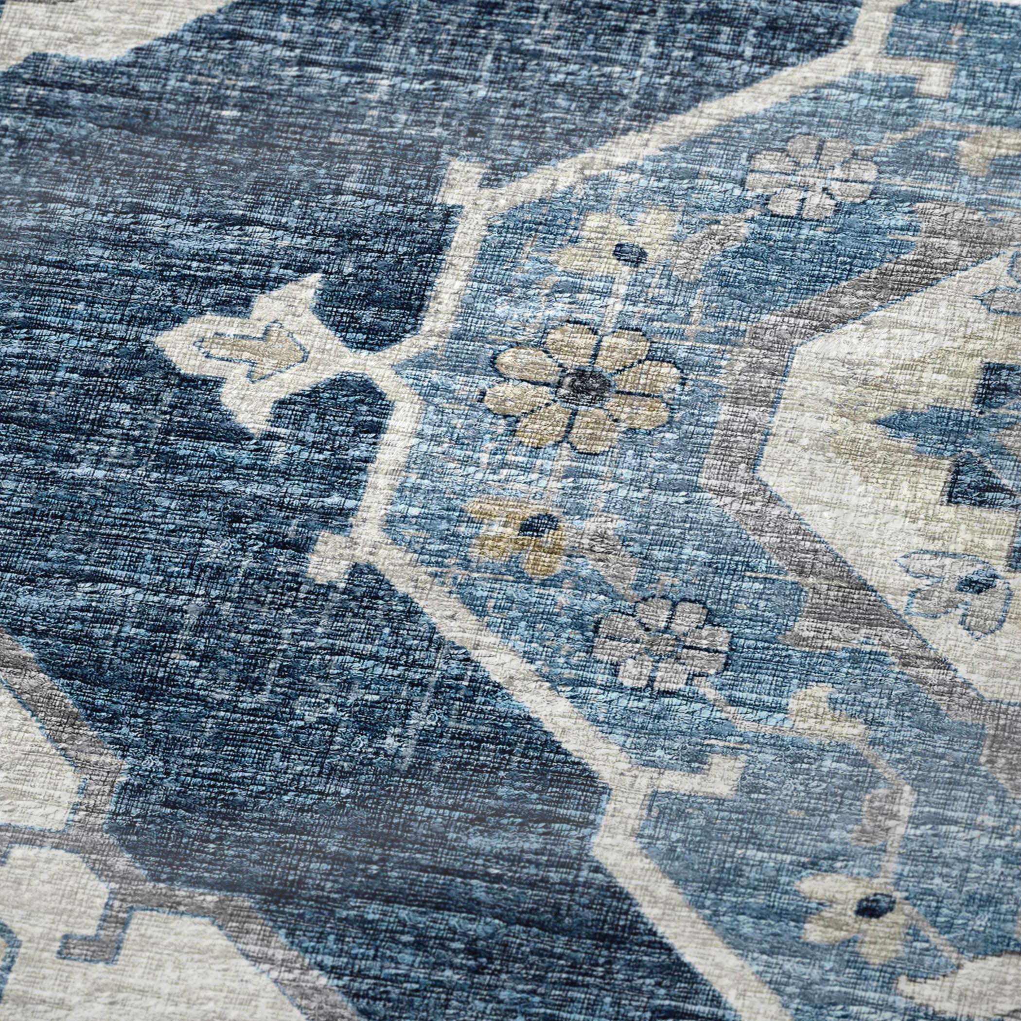 Dalyn Sherpa Blue Polyester Throw