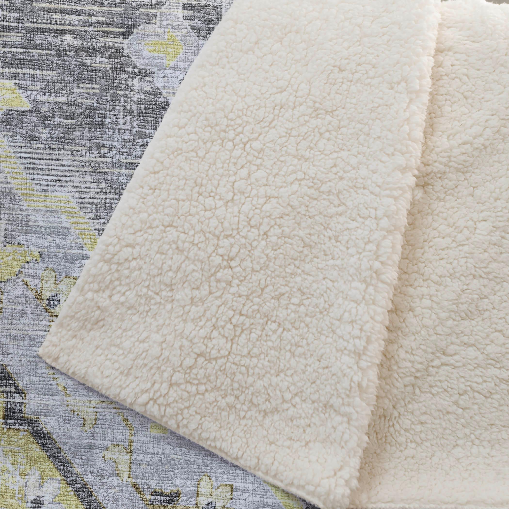 Dalyn Sherpa Gray Polyester Throw