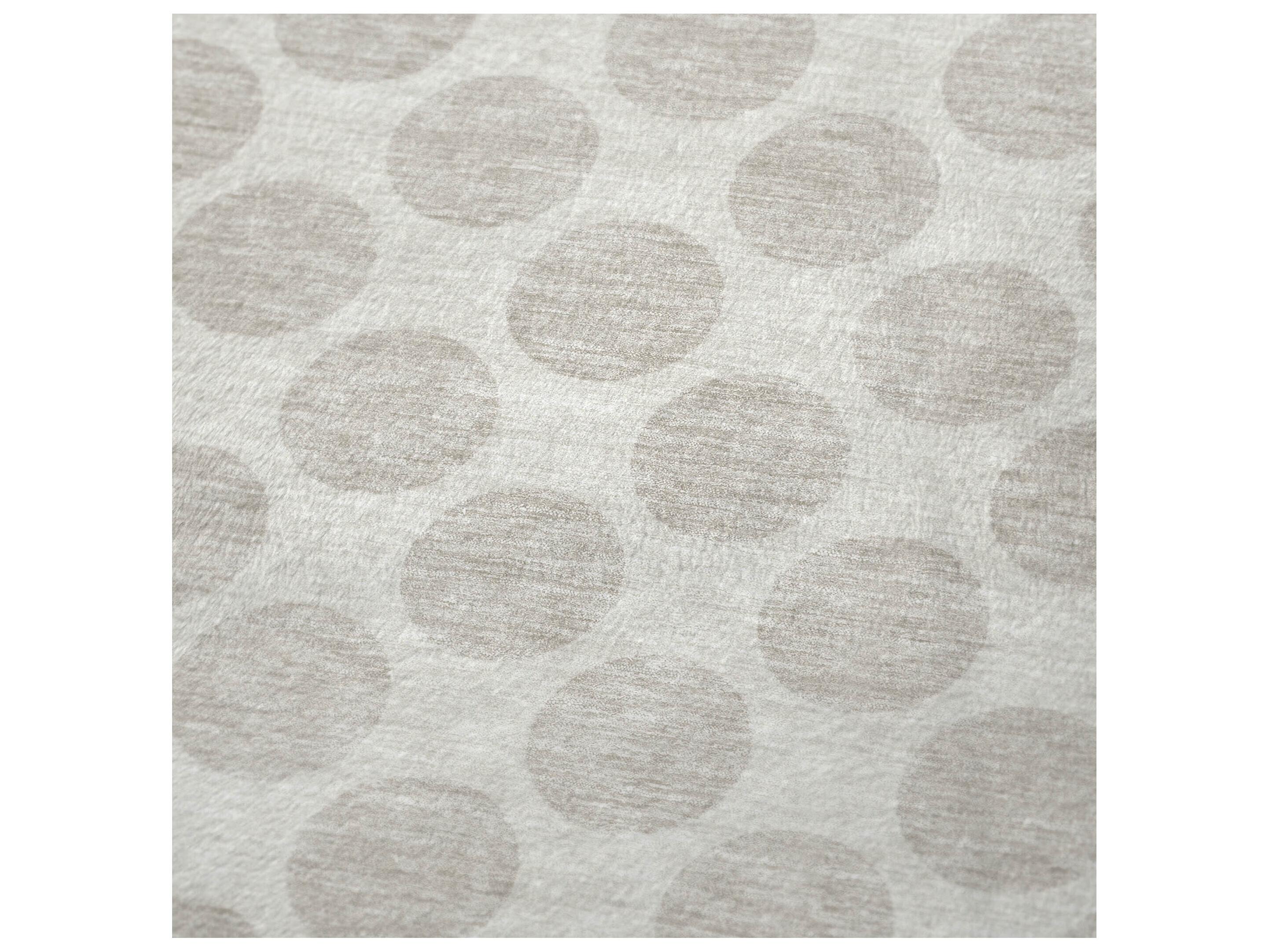 Dalyn Sherpa Ivory Polyester Throw