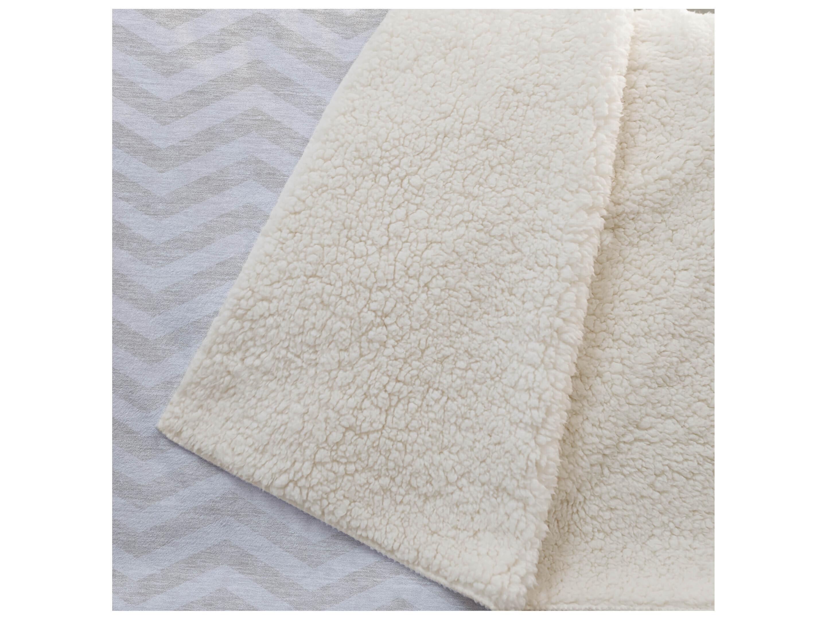 Dalyn Sherpa Ivory Polyester Throw