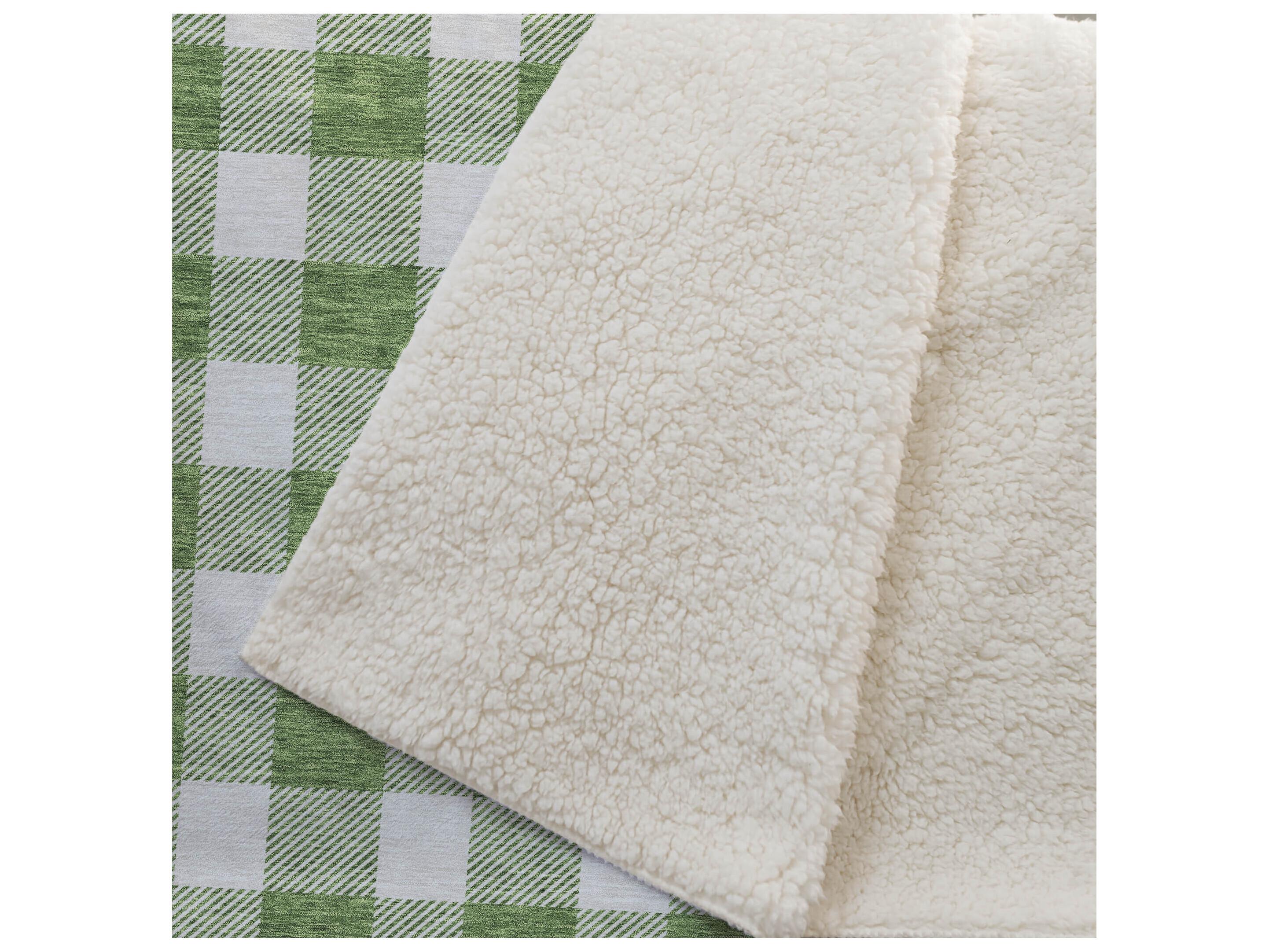 Dalyn Sherpa Green Polyester Throw