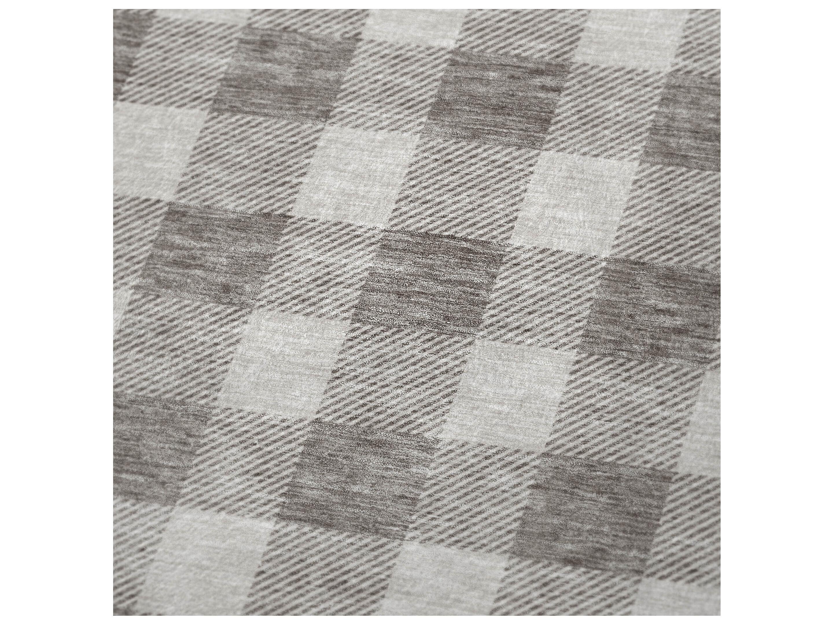 Dalyn Sherpa Brown Polyester Throw