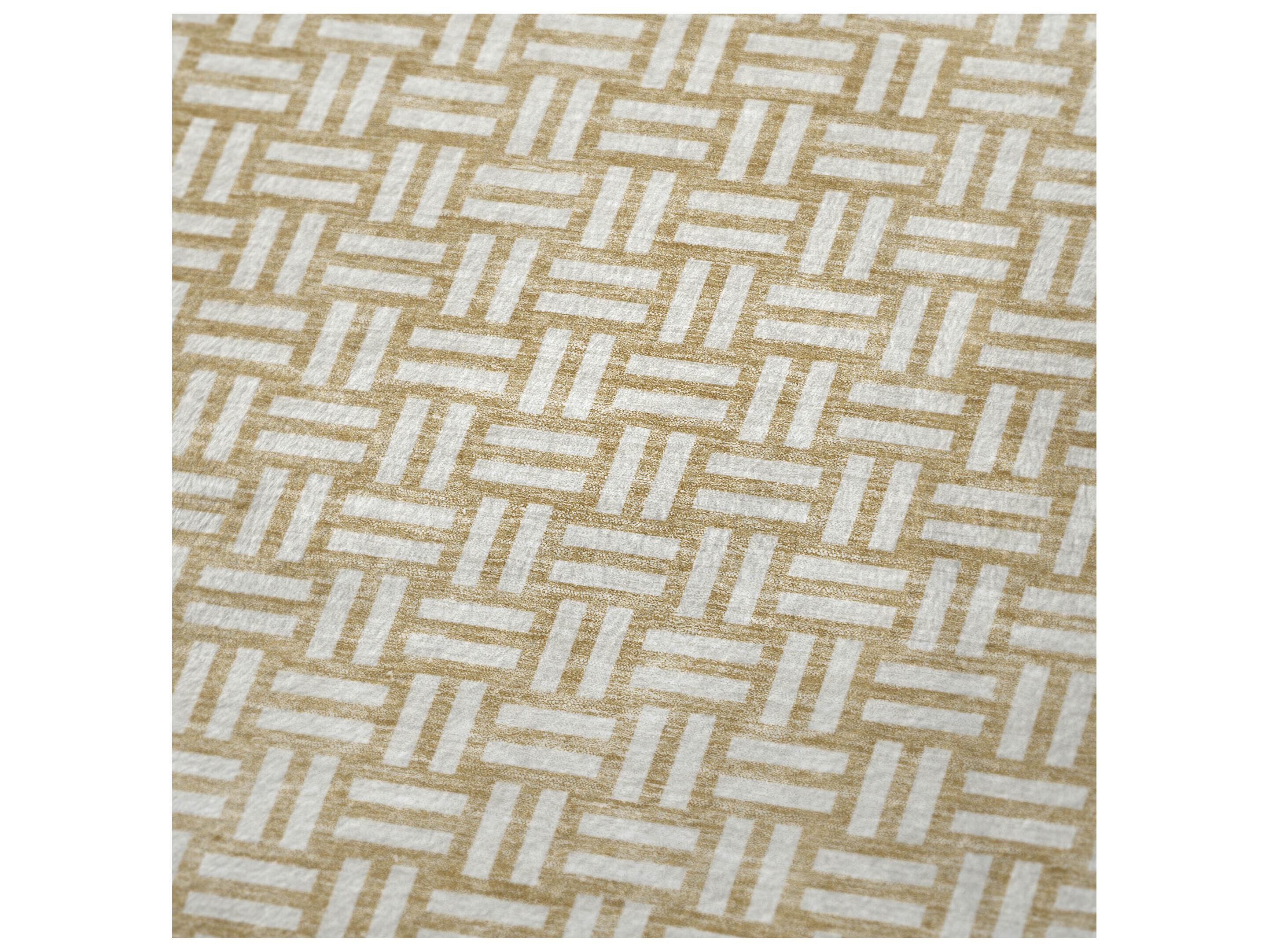 Dalyn Sherpa Gold Polyester Throw