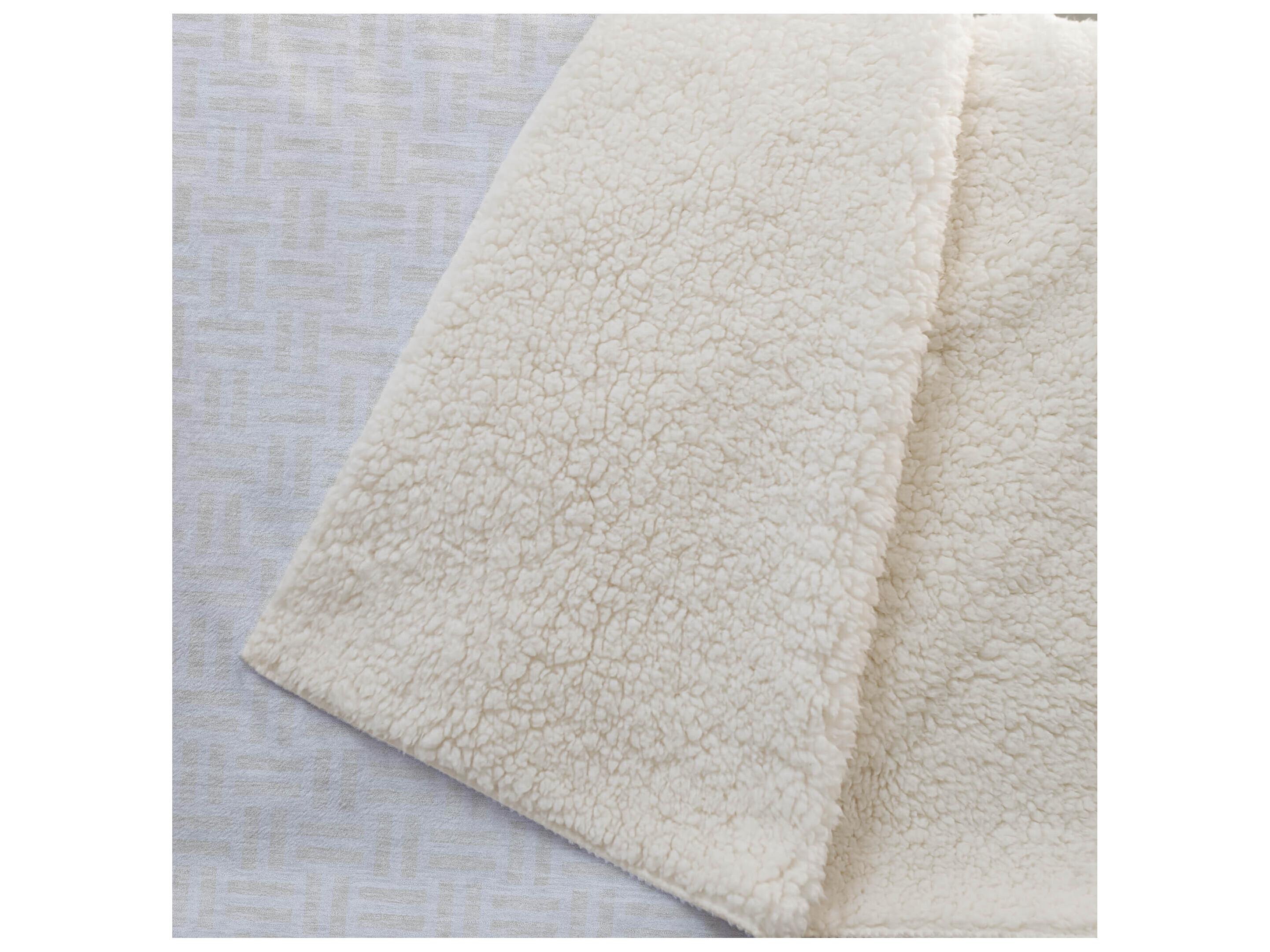 Dalyn Sherpa Ivory Polyester Throw