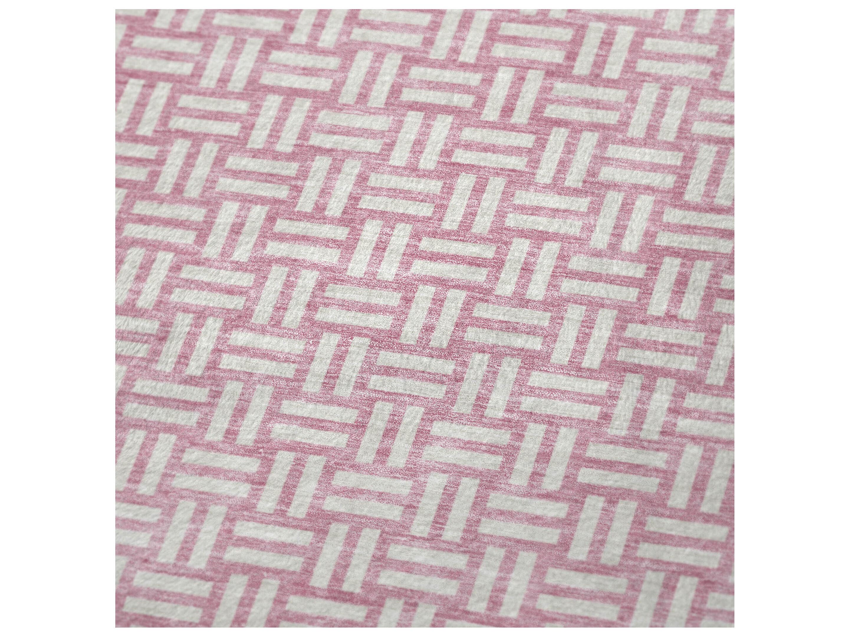 Dalyn Sherpa Pink Polyester Throw