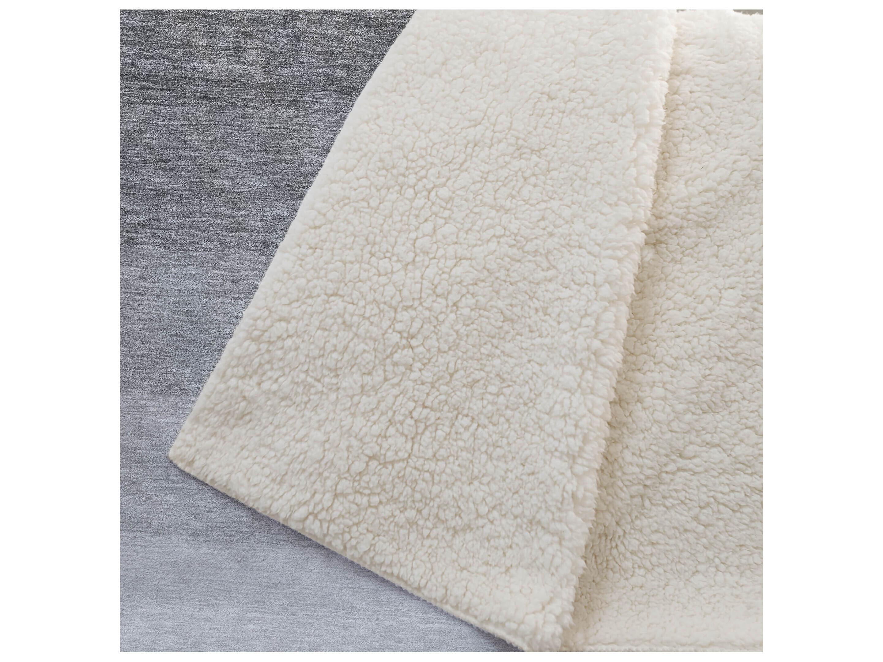 Dalyn Sherpa Black Polyester Throw