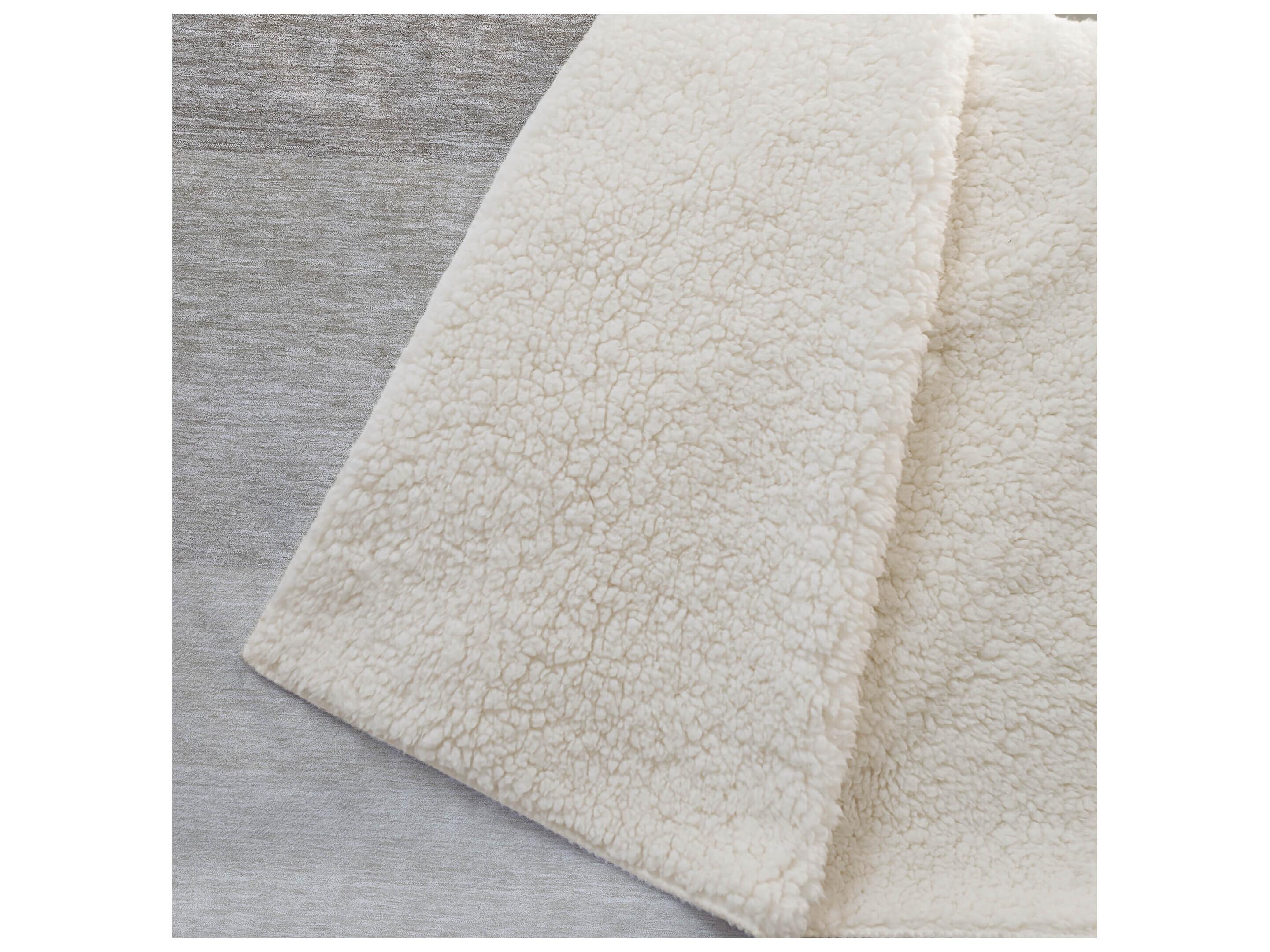 Dalyn Sherpa Brown Polyester Throw