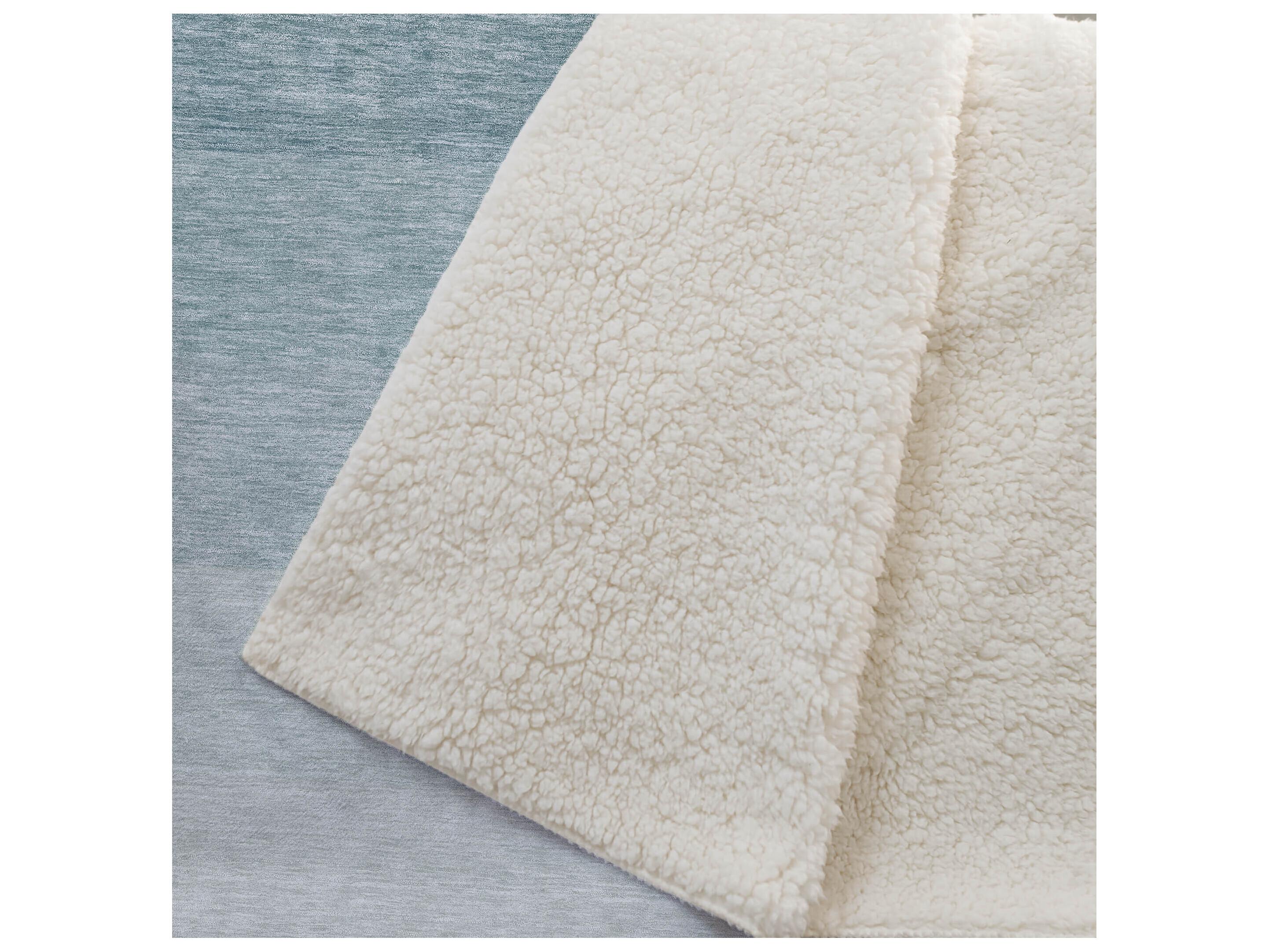 Dalyn Sherpa Teal Polyester Throw