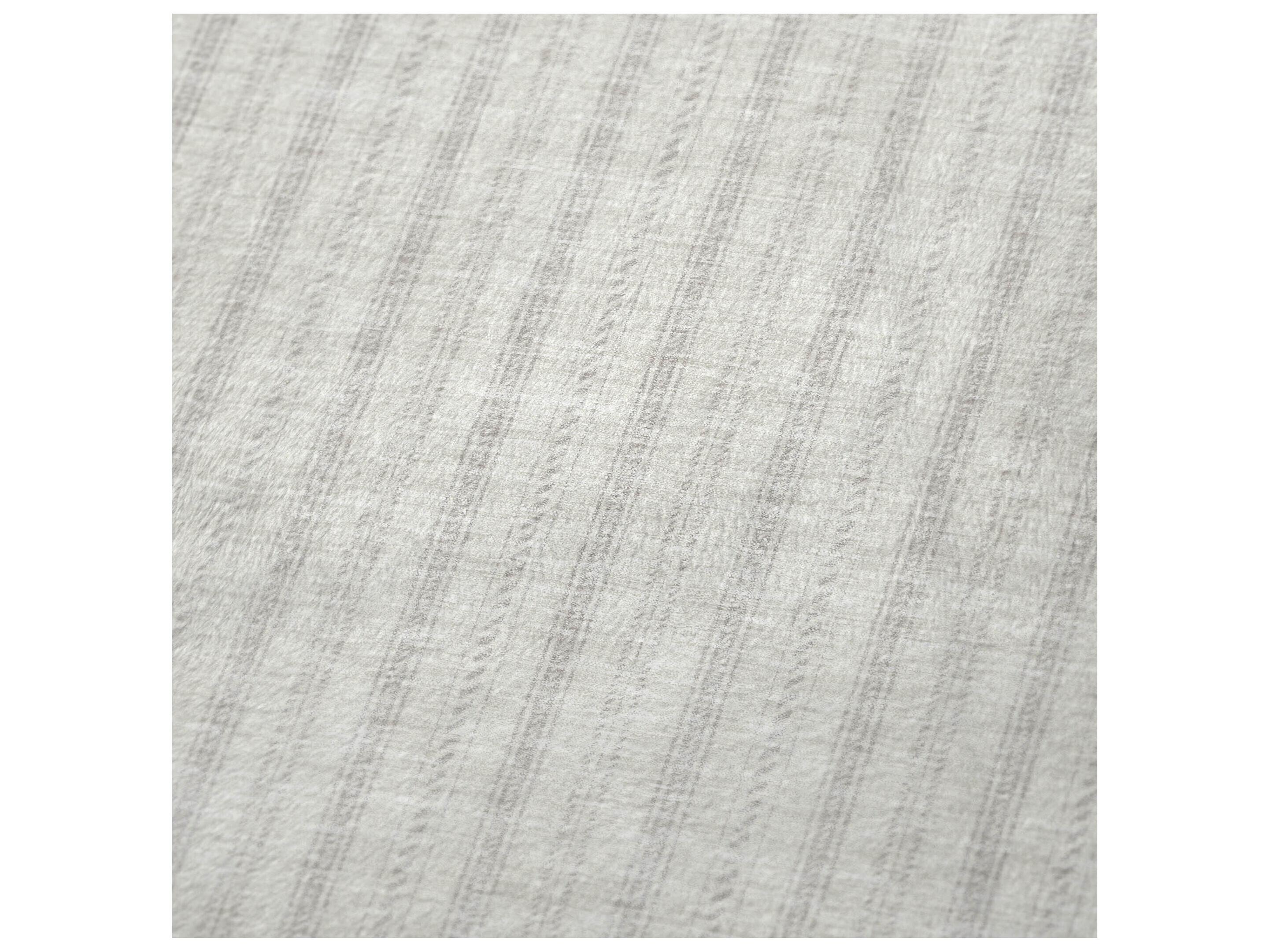 Dalyn Sherpa Ivory Polyester Throw