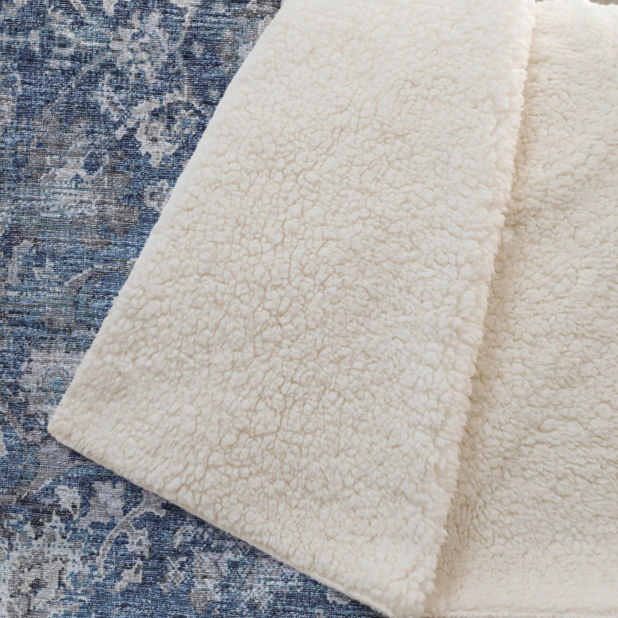 Dalyn Sherpa Blue Polyester Throw