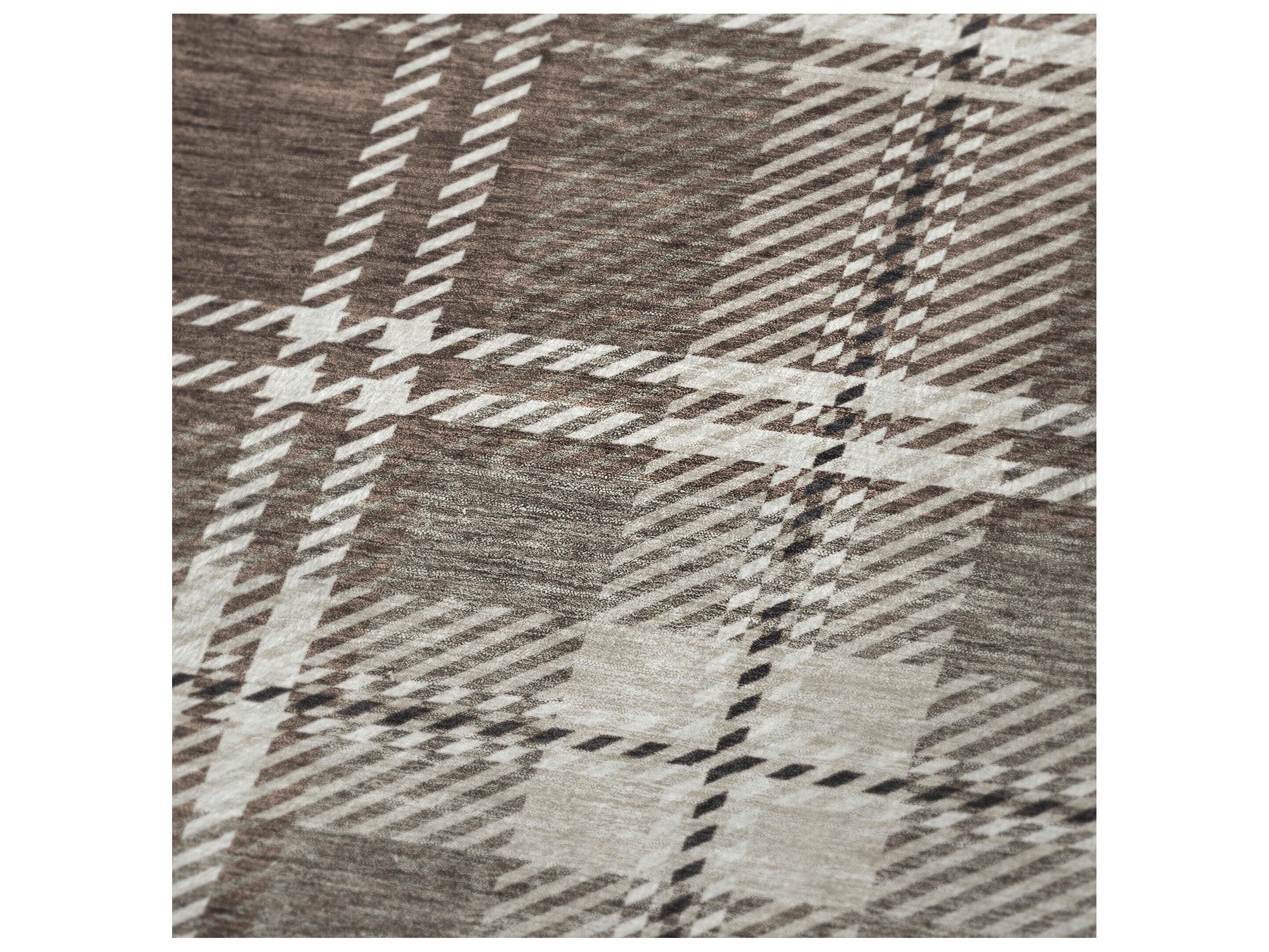 Dalyn Sherpa Brown Polyester Throw