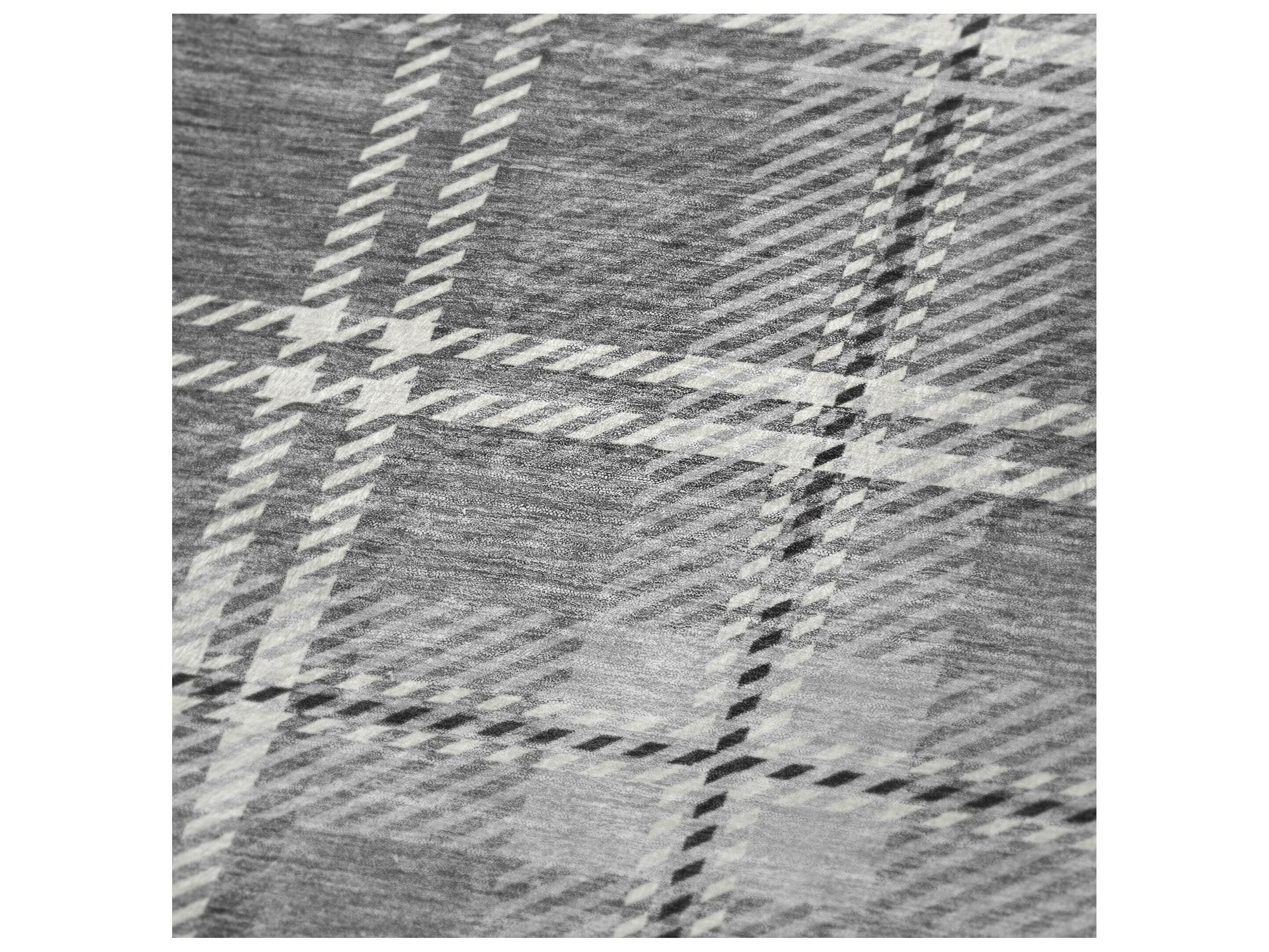 Dalyn Sherpa Gray Polyester Throw